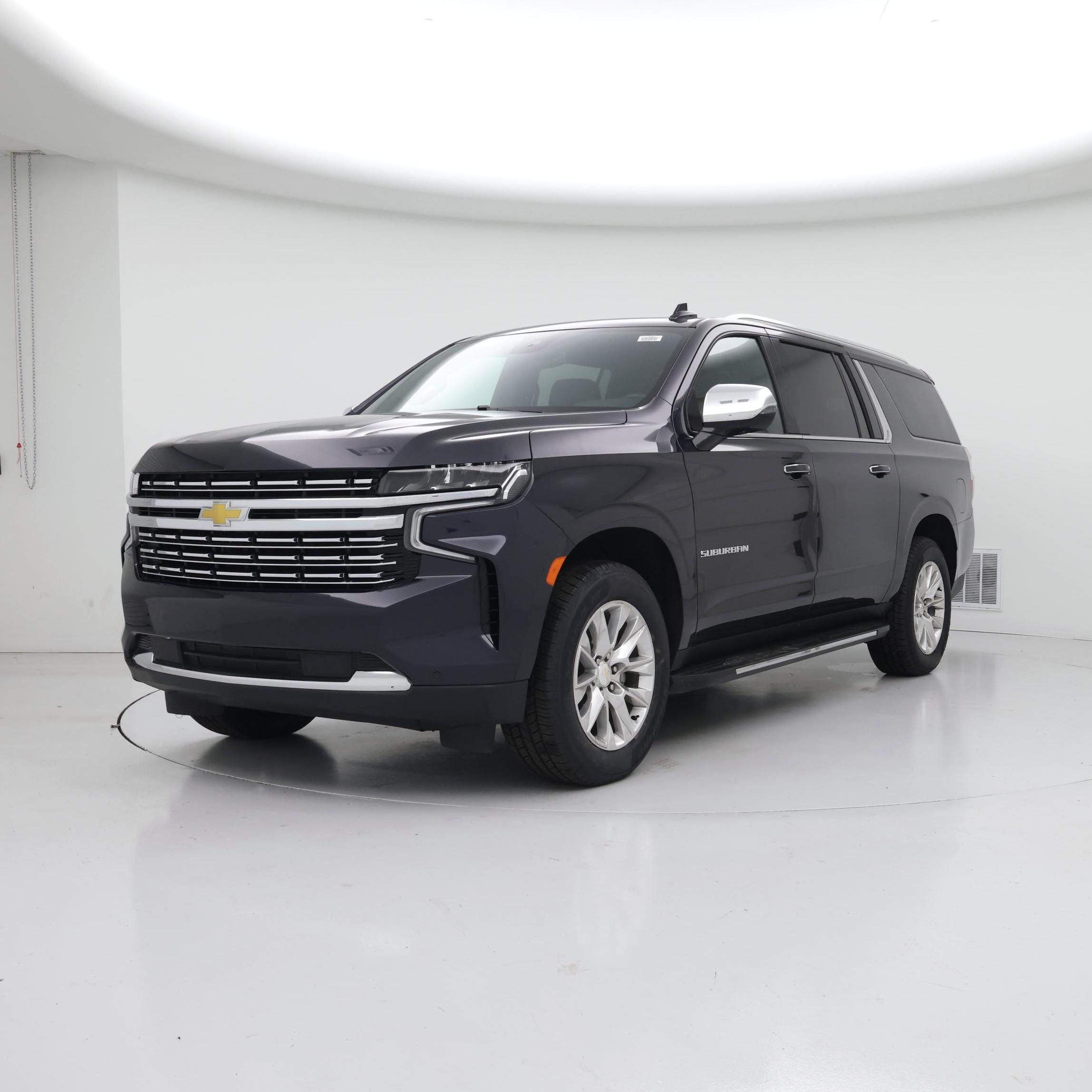Thumbnail: 2023 Chevrolet Suburban - 4