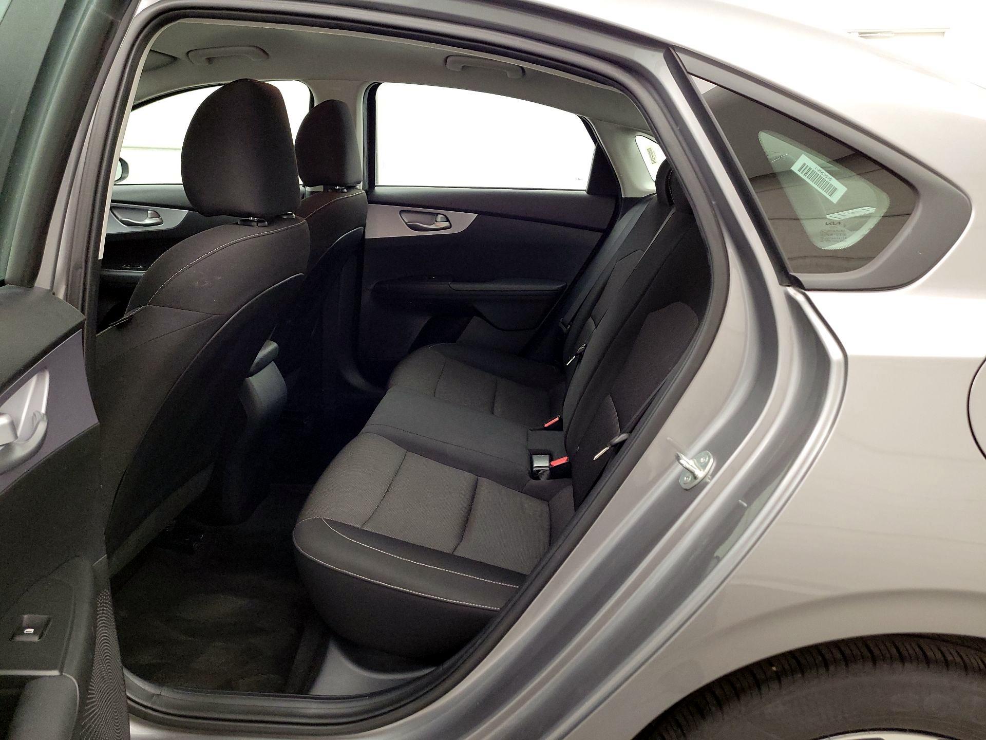 Thumbnail: 2024 Kia Forte - 19