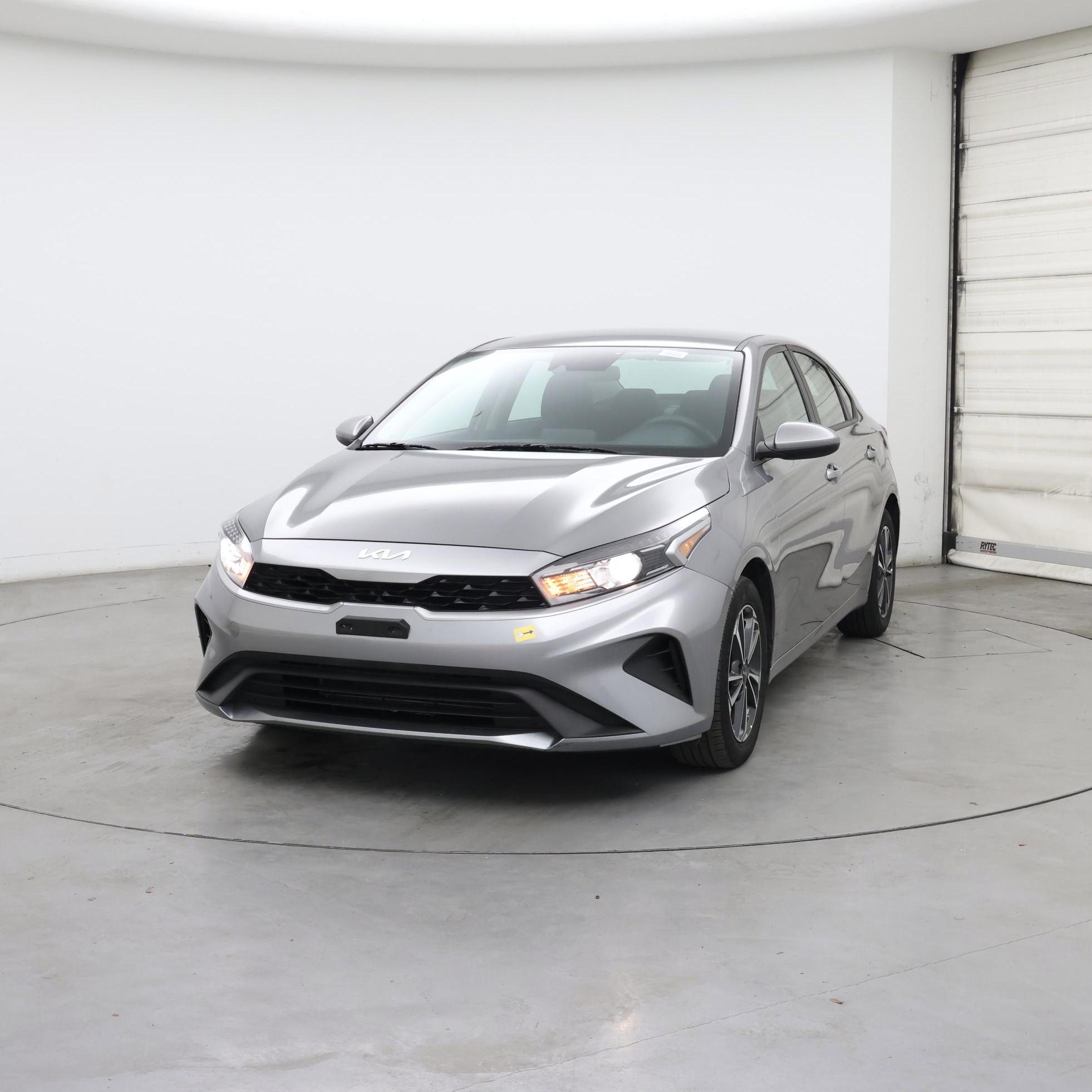 Thumbnail: 2024 Kia Forte - 4