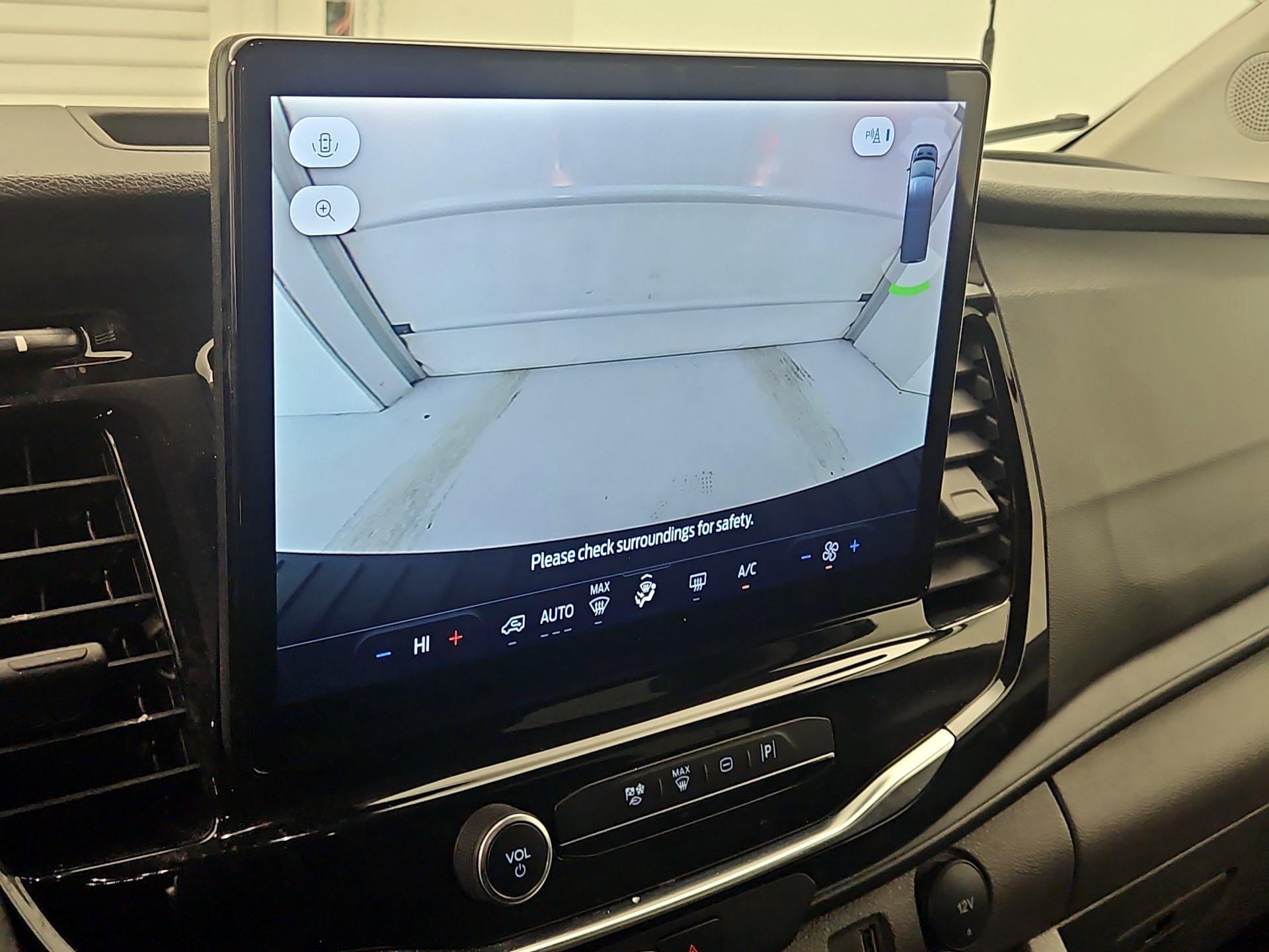 Thumbnail: 2023 Ford Transit Series - 15