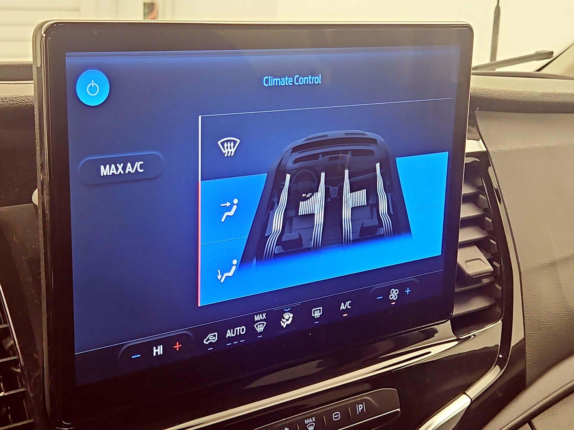 Thumbnail: 2023 Ford Transit Series - 17