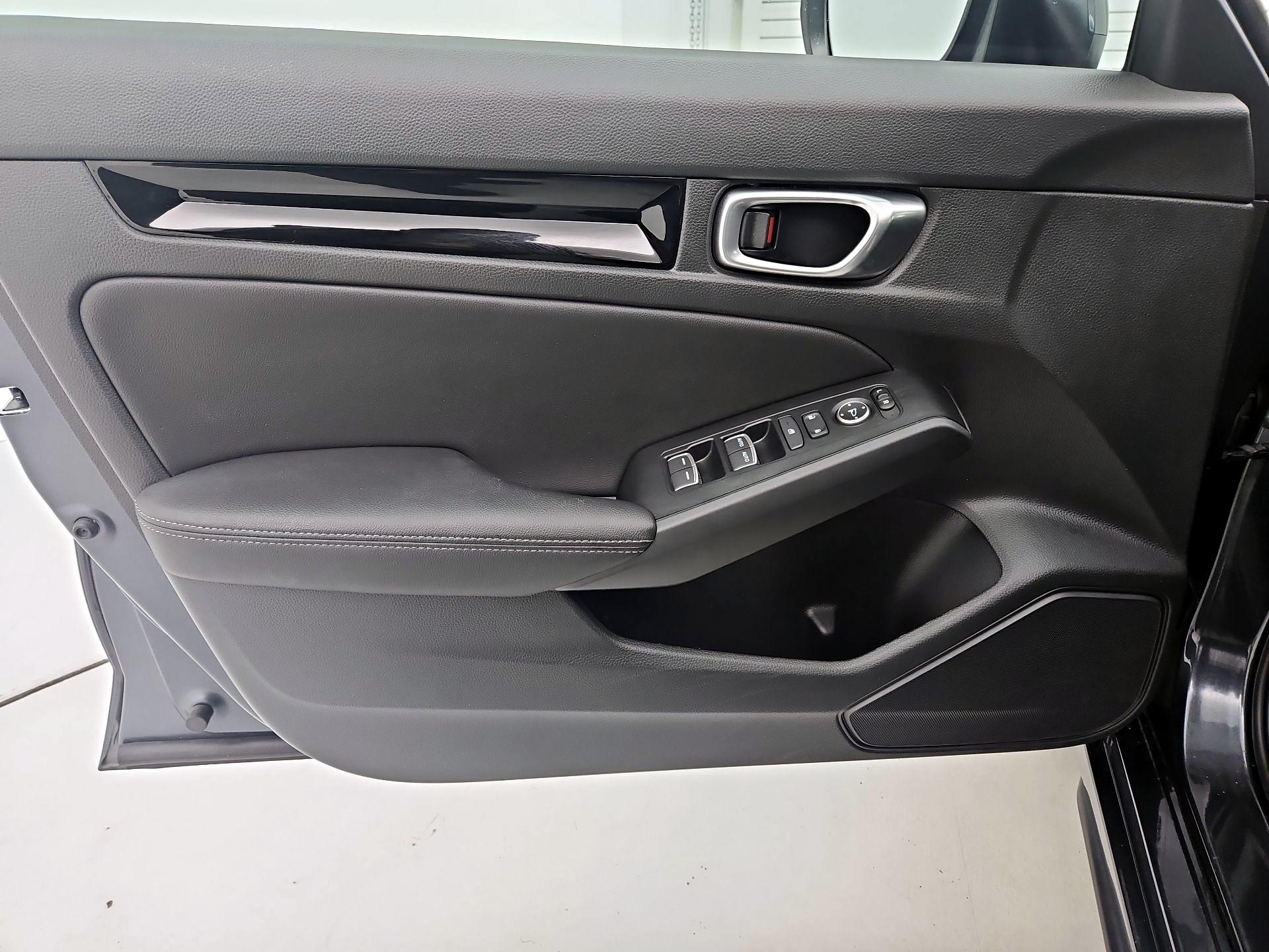 Thumbnail: 2023 Honda Civic - 12