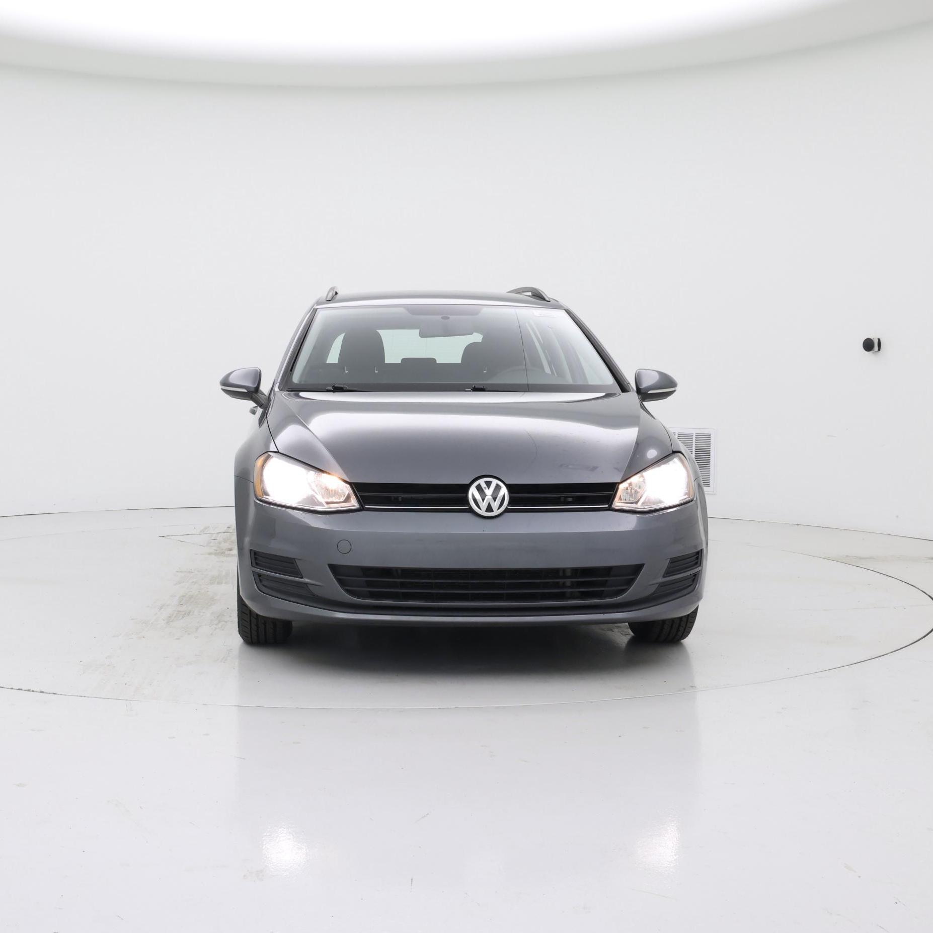 Thumbnail: 2016 Volkswagen Golf - 5