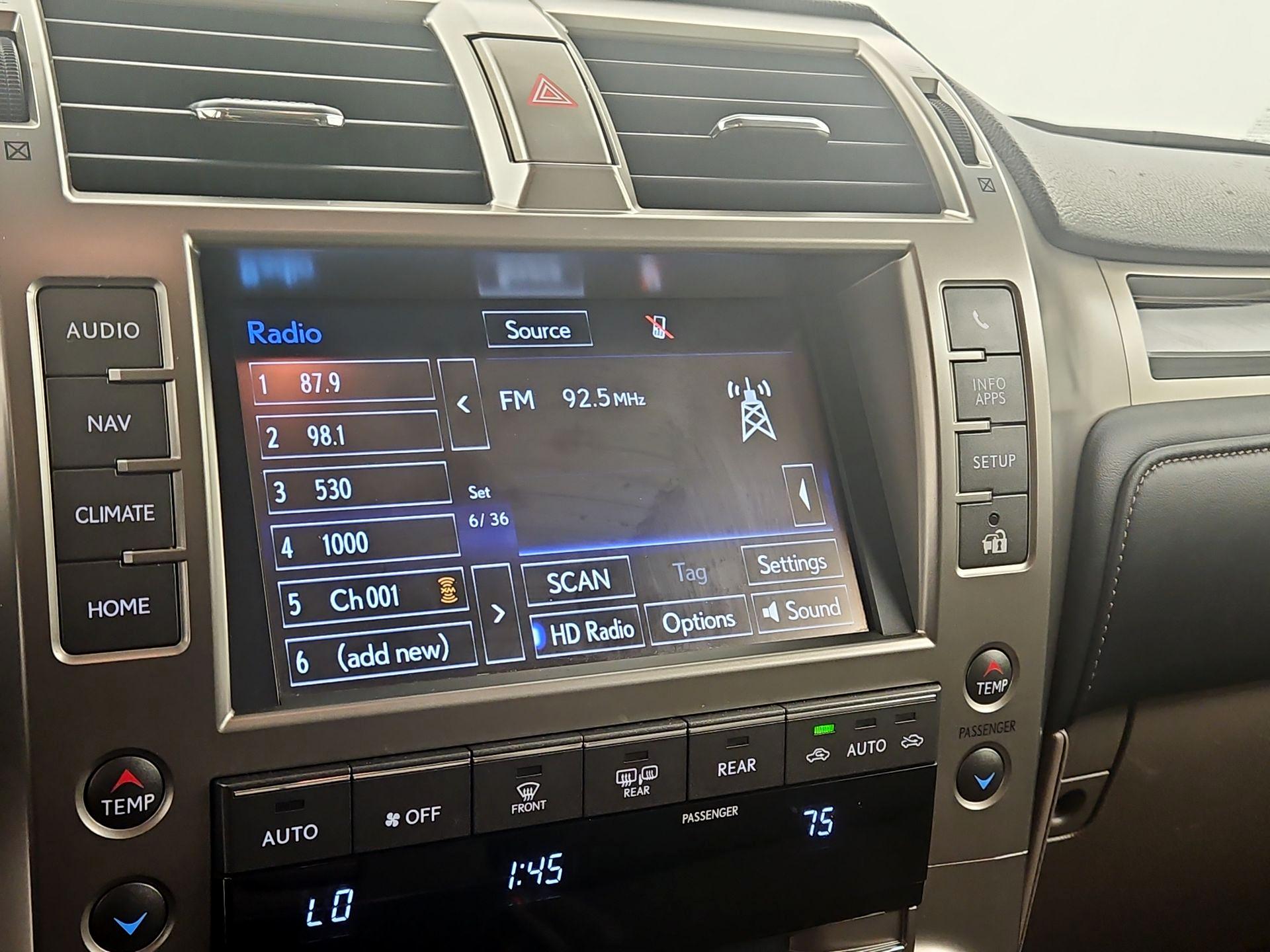 Thumbnail: 2021 Lexus GX - 16