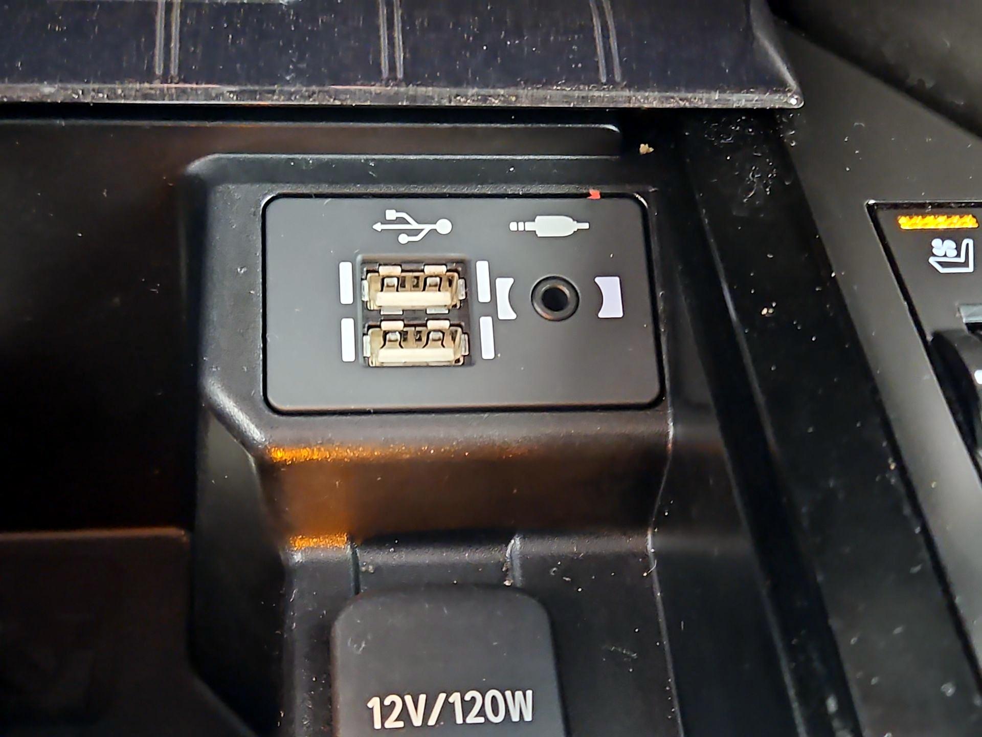 Thumbnail: 2021 Lexus GX - 19