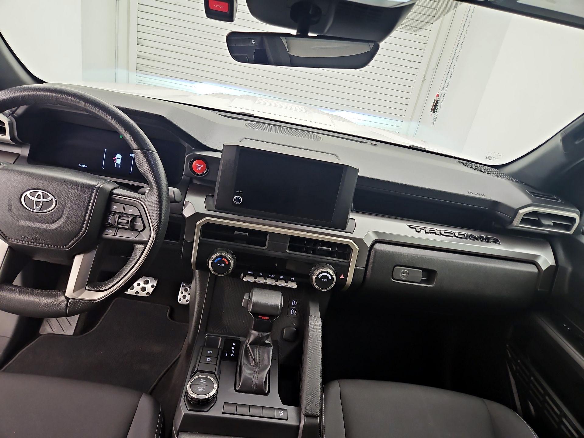 Thumbnail: 2024 Toyota Tacoma - 9