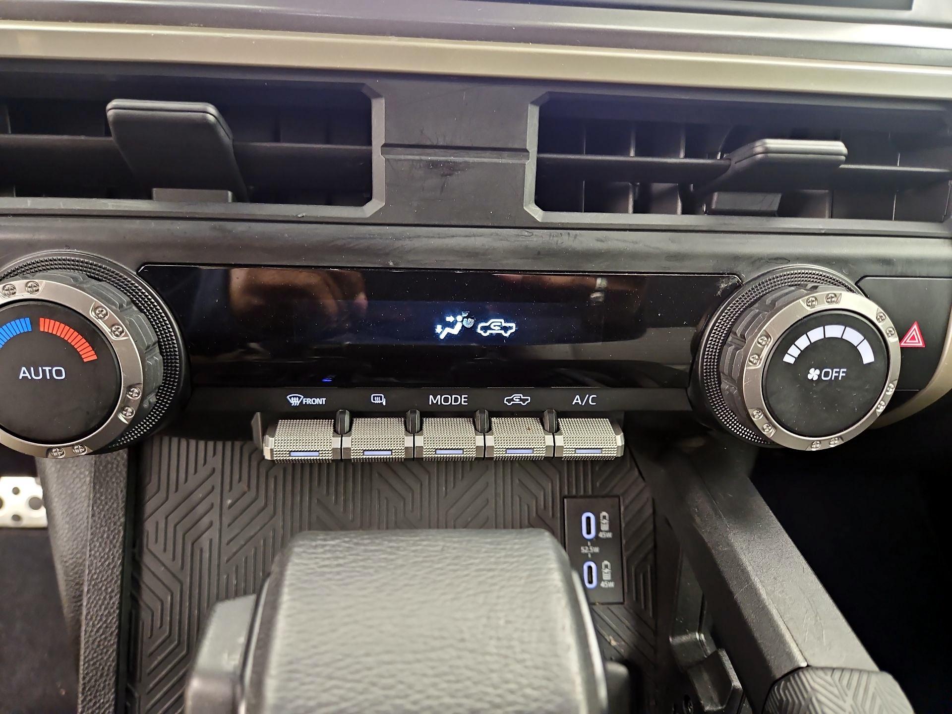 Thumbnail: 2024 Toyota Tacoma - 16