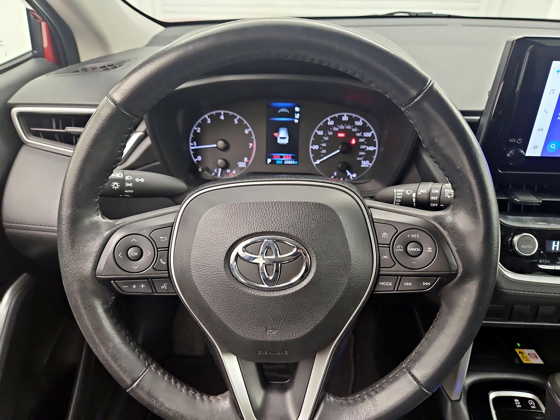 Thumbnail: 2023 Toyota Corolla Cross - 10