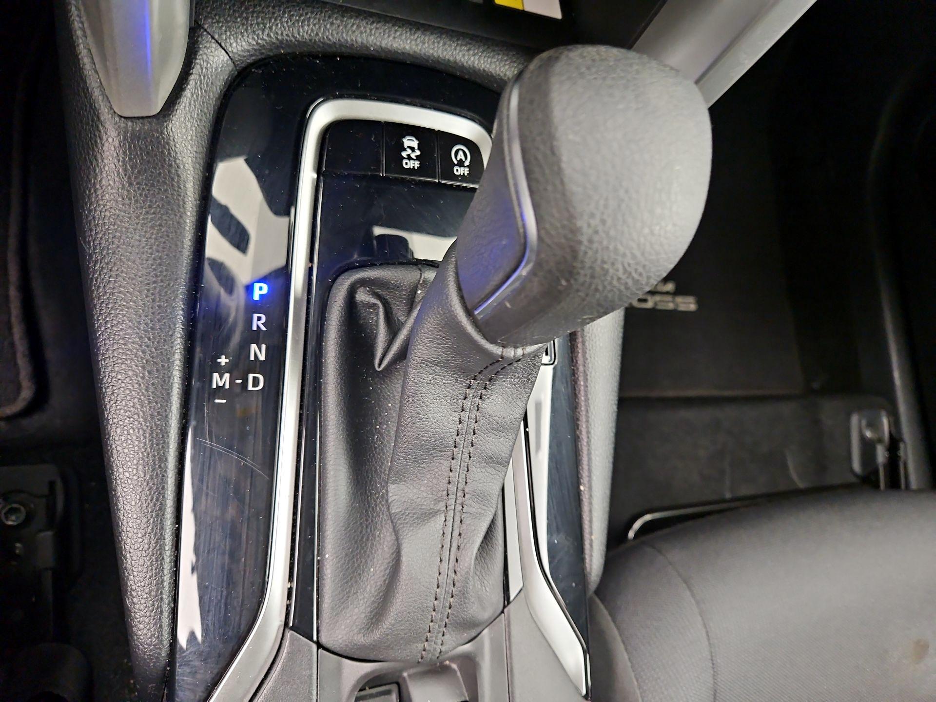 Thumbnail: 2023 Toyota Corolla Cross - 17