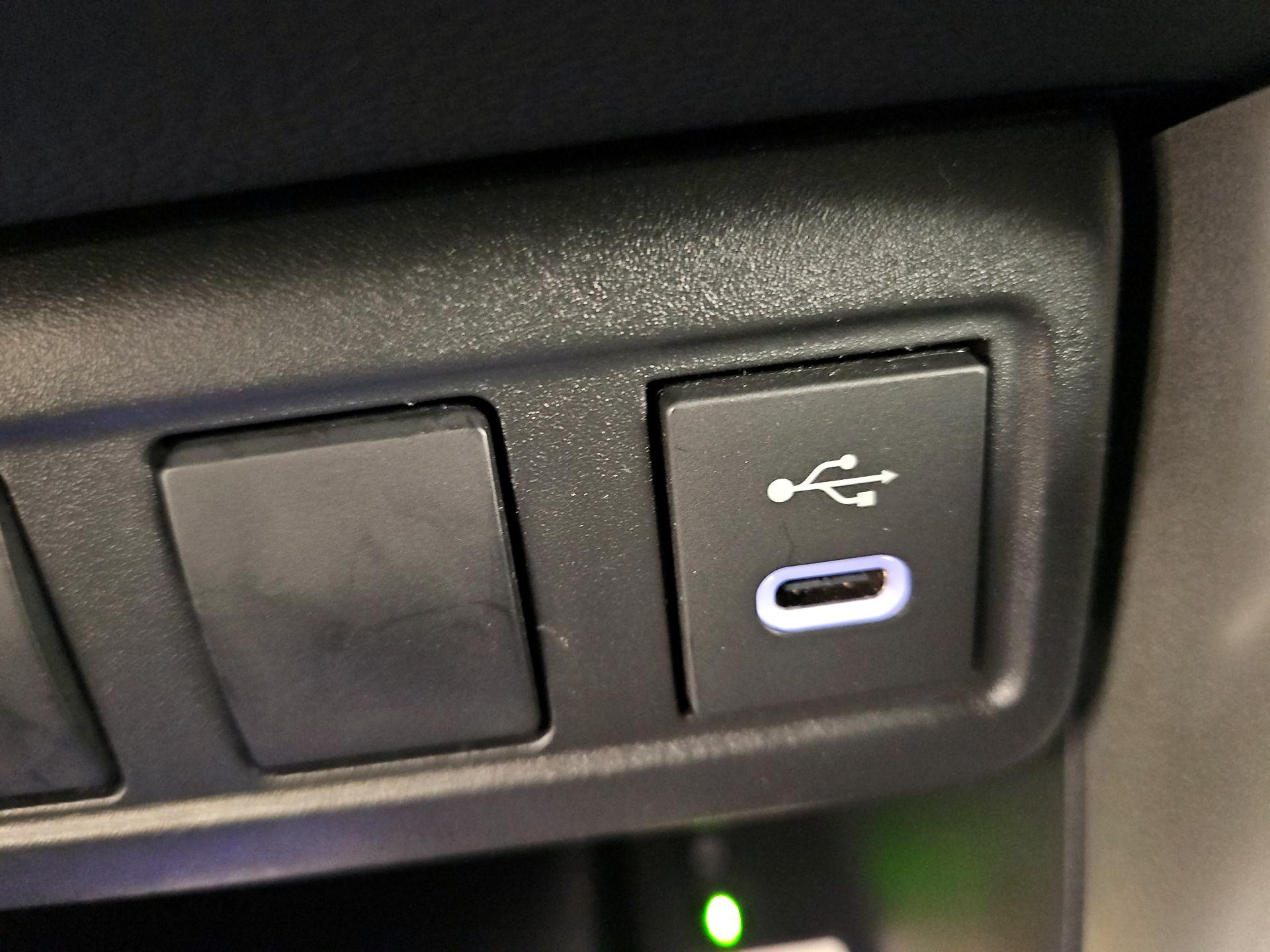 Thumbnail: 2023 Toyota Corolla Cross - 18