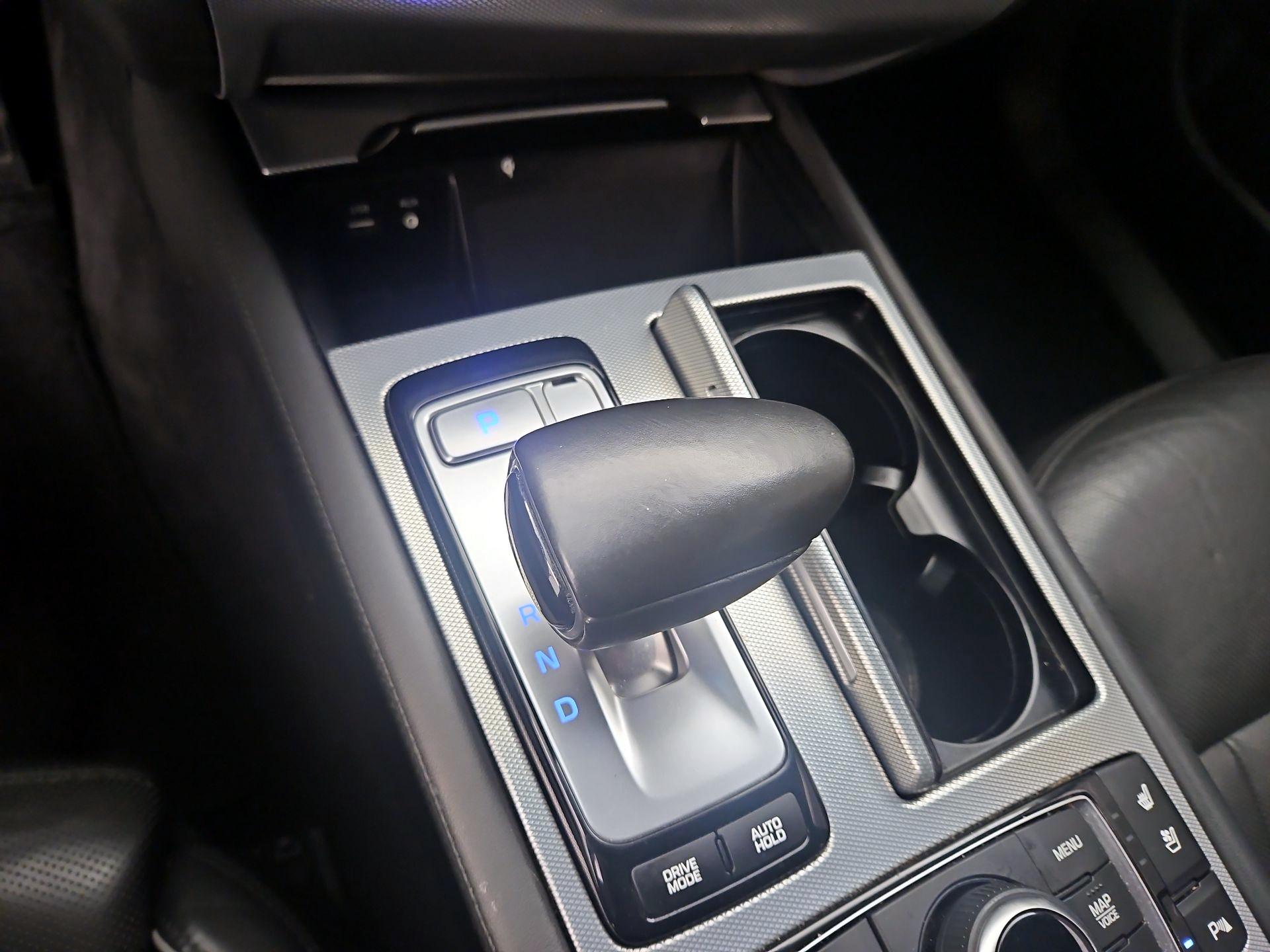 Thumbnail: 2018 Genesis G80 - 18