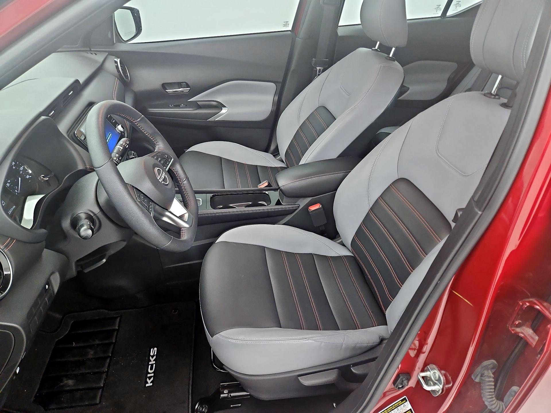 Thumbnail: 2023 Nissan Kicks - 11