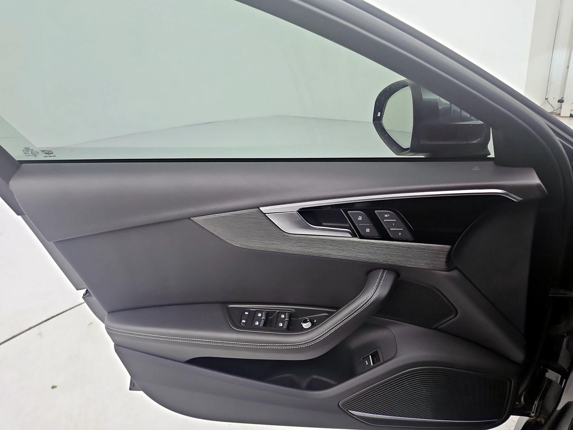 Thumbnail: 2023 Audi A4 - 12