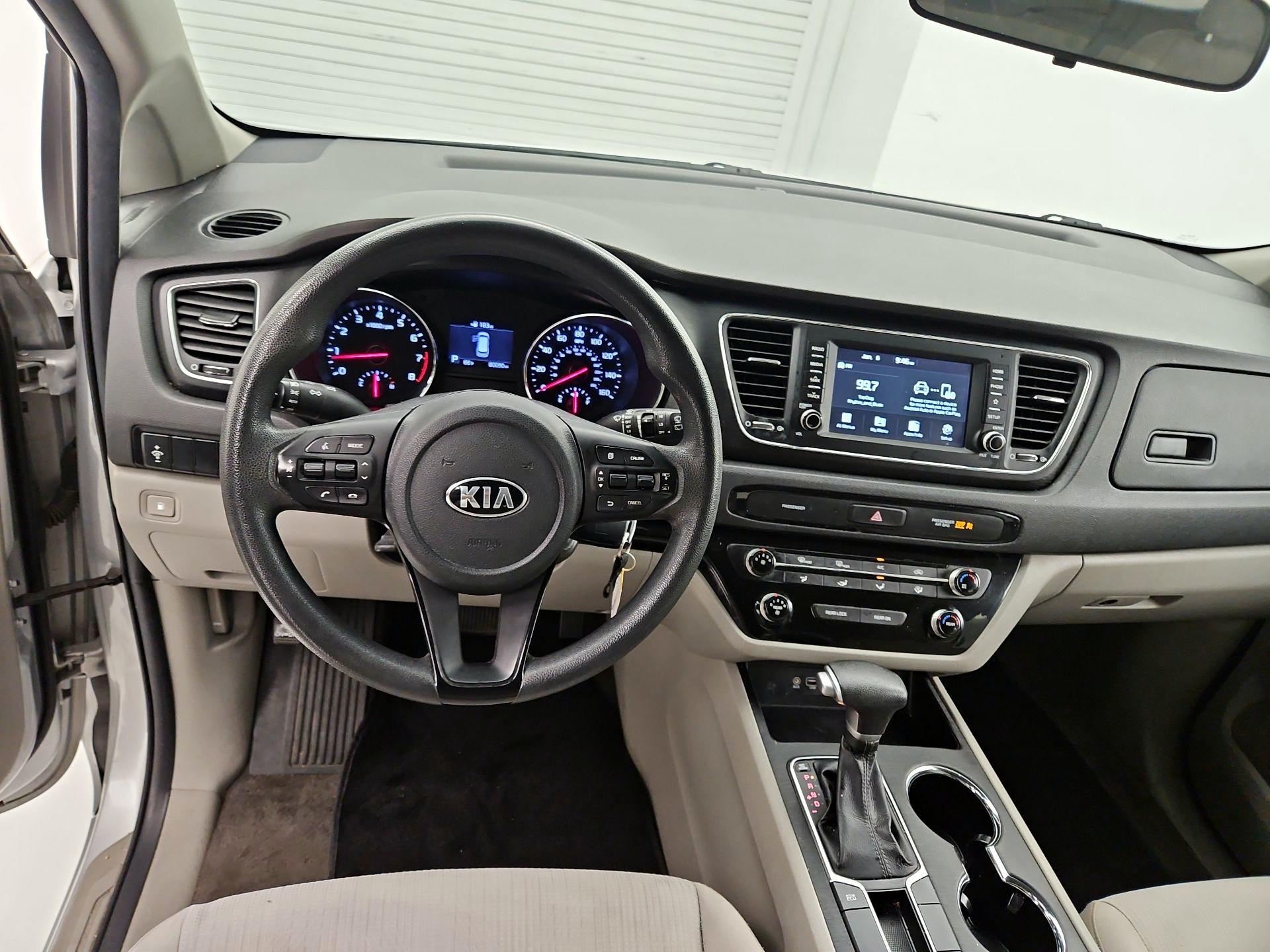 Thumbnail: 2020 Kia Sedona - 9