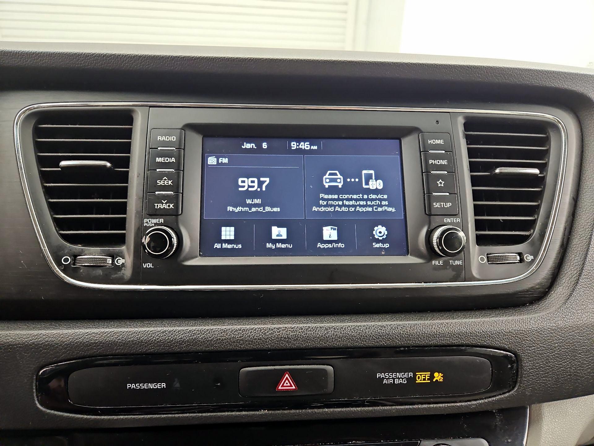 Thumbnail: 2020 Kia Sedona - 15