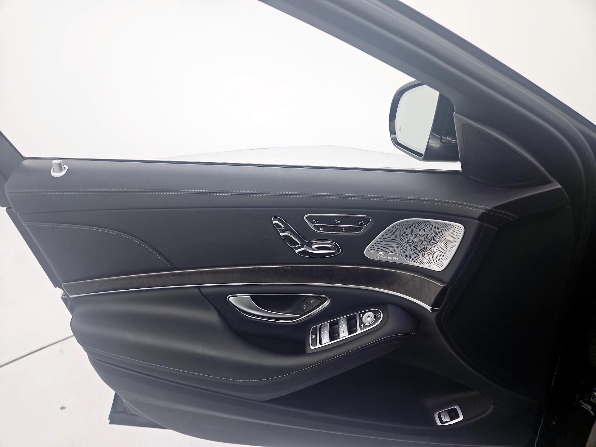 Thumbnail: 2019 Mercedes-Benz S-Class - 12