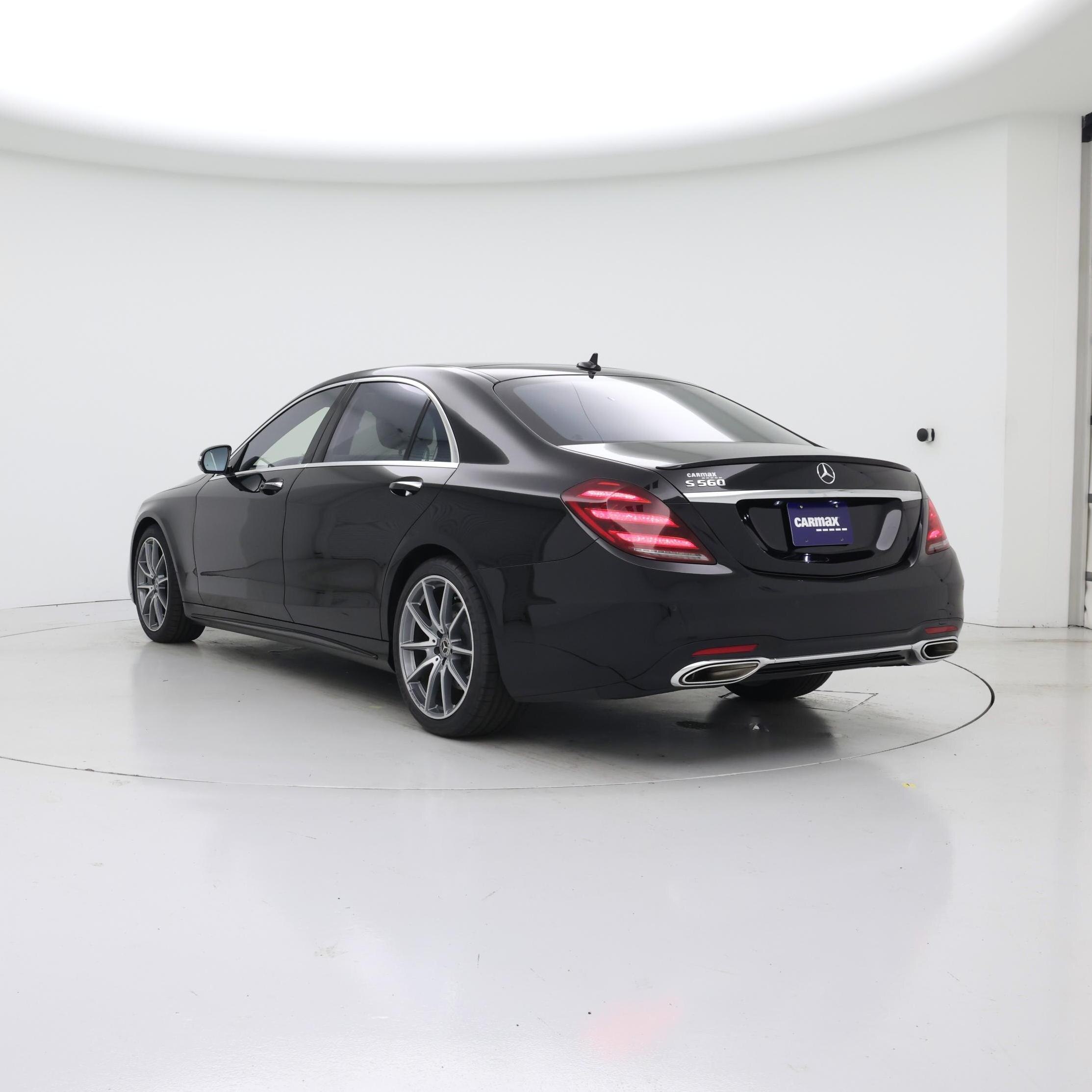 Thumbnail: 2019 Mercedes-Benz S-Class - 2