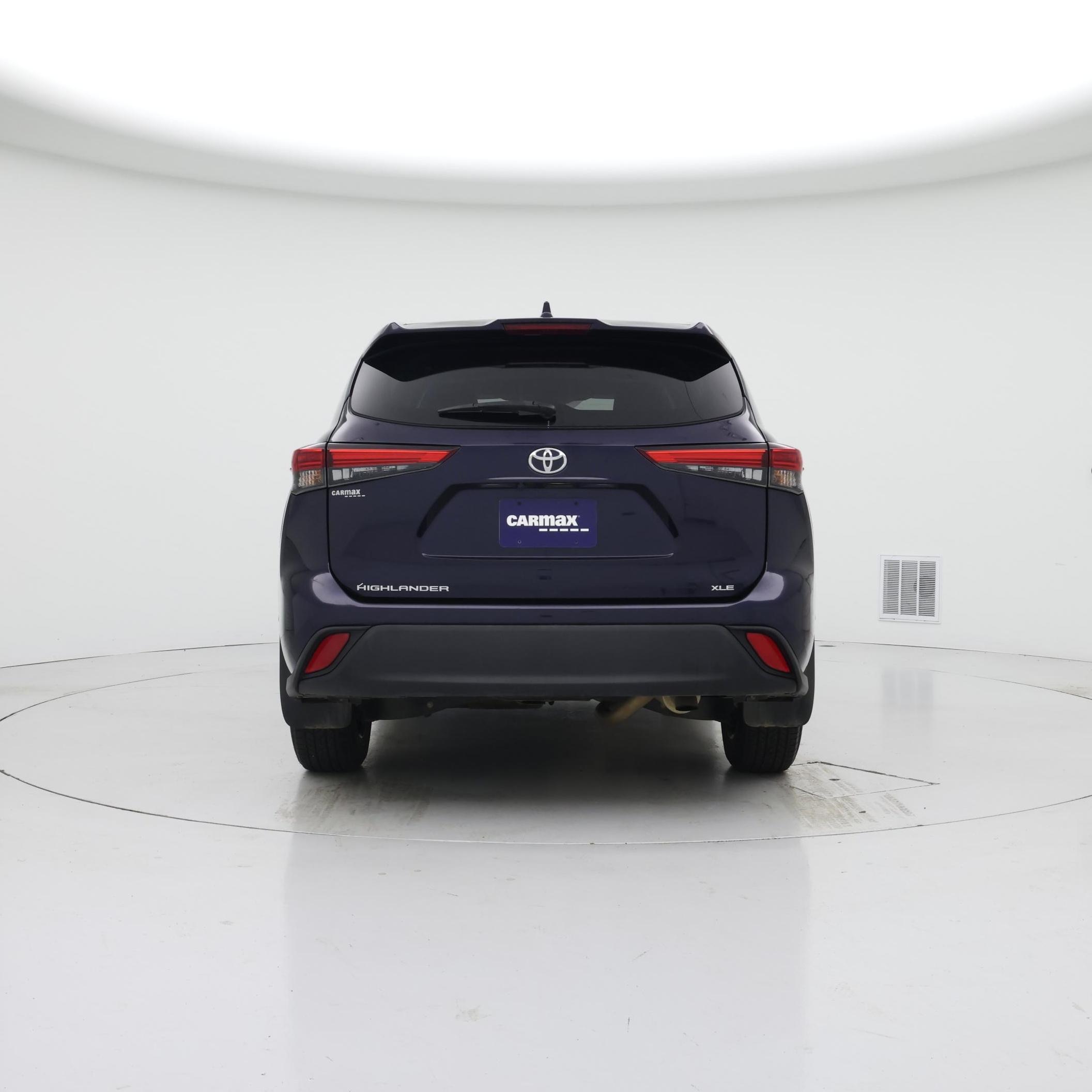 Thumbnail: 2023 Toyota Highlander - 6