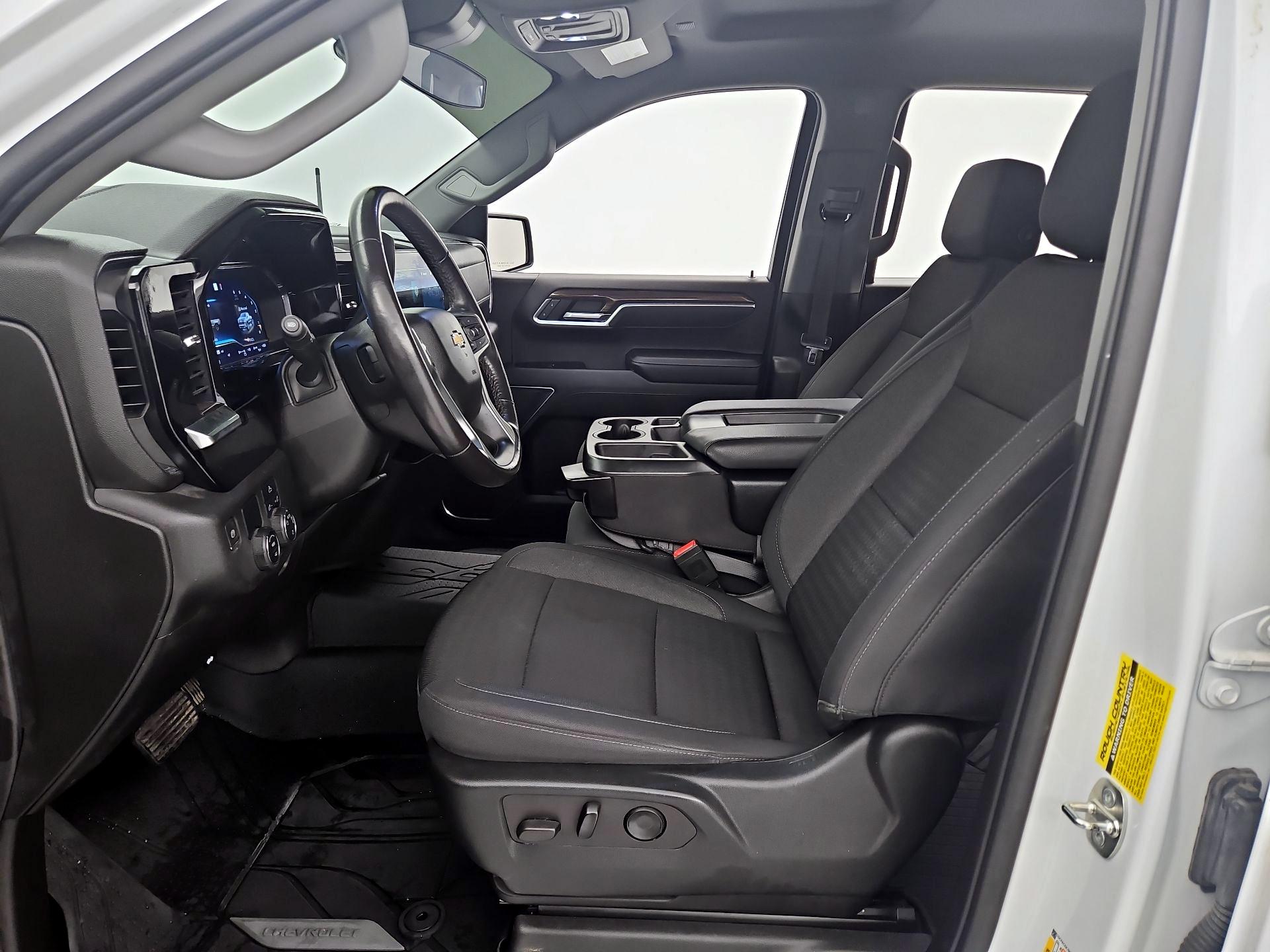 Thumbnail: 2022 Chevrolet Silverado 1500 - 11