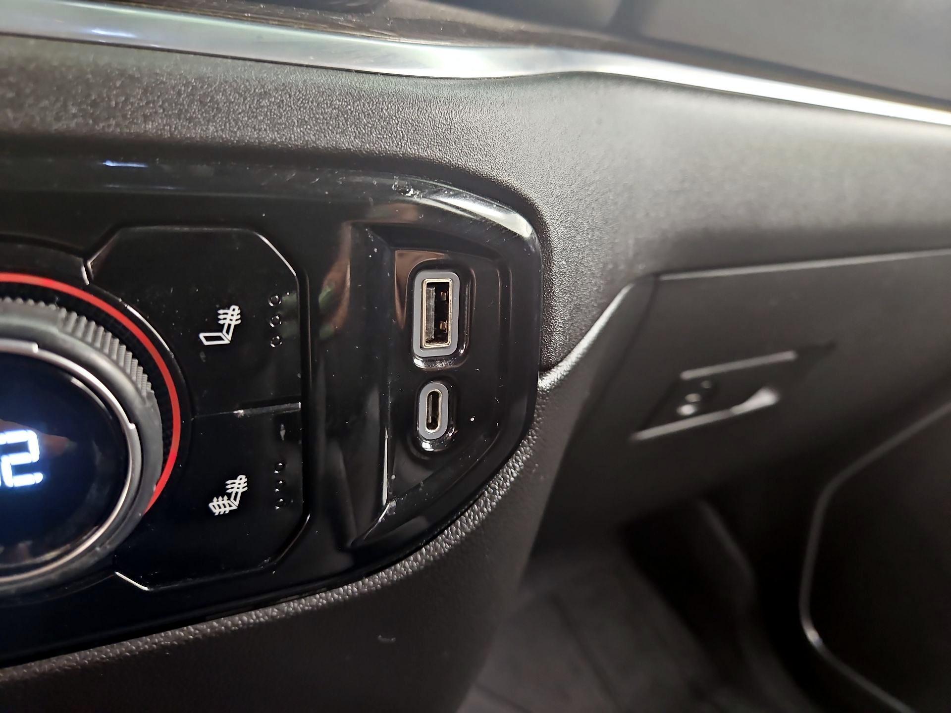 Thumbnail: 2022 Chevrolet Silverado 1500 - 18