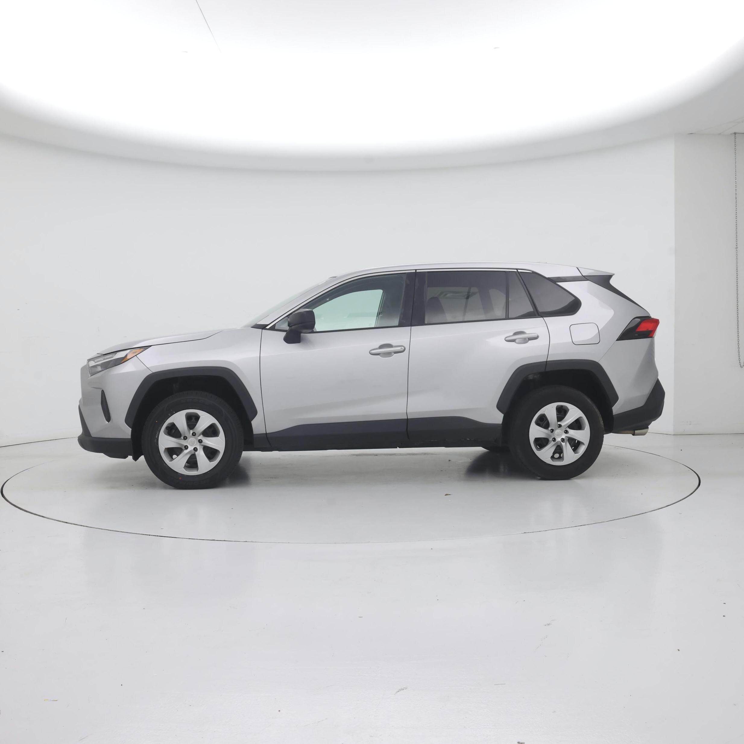 Thumbnail: 2023 Toyota RAV4 - 3