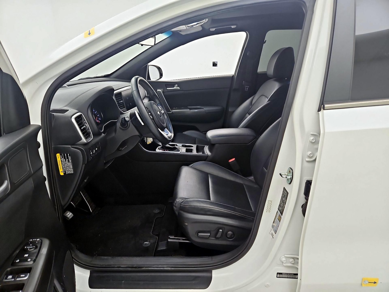 2021 Kia Sportage S - Photo 12