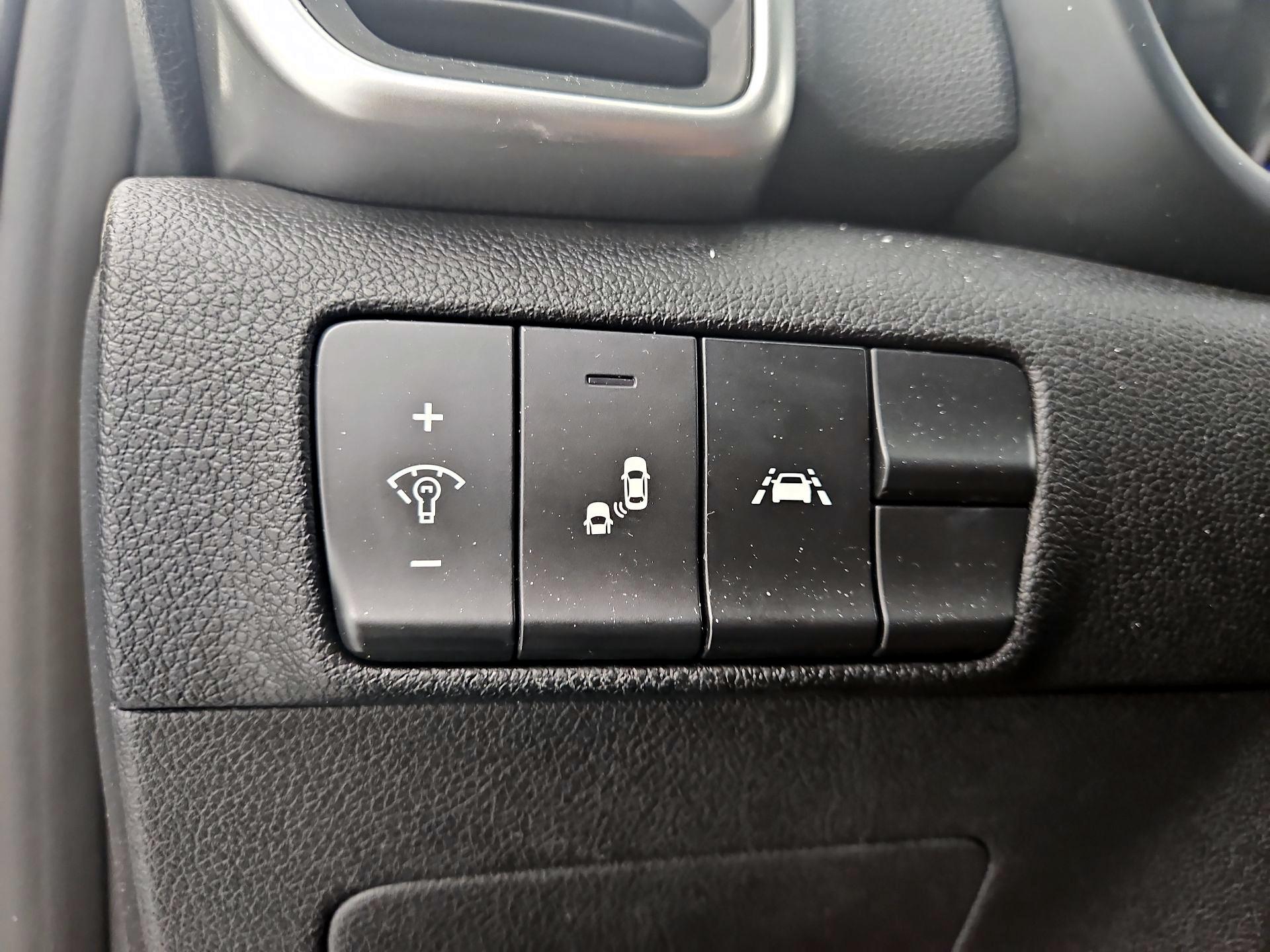 Thumbnail: 2021 Kia Sportage - 13
