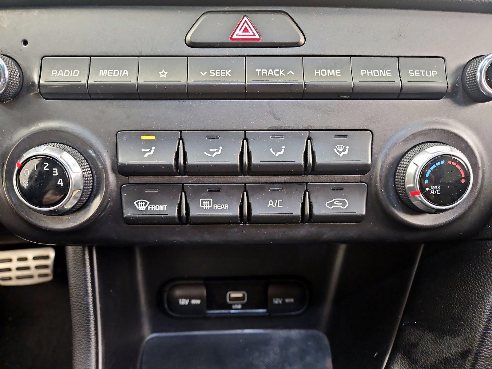 2021 Kia Sportage S - Photo 17