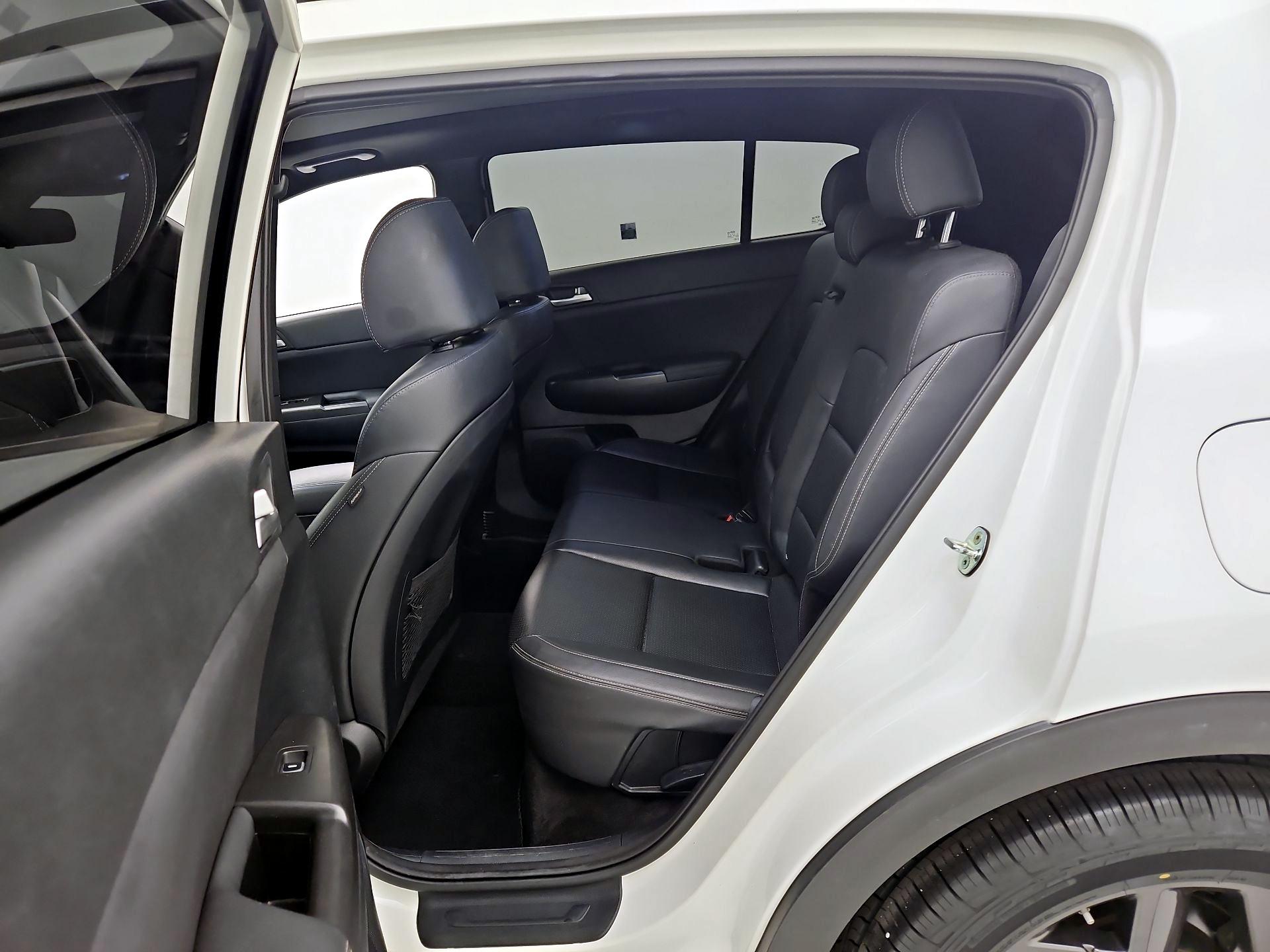Thumbnail: 2021 Kia Sportage - 20