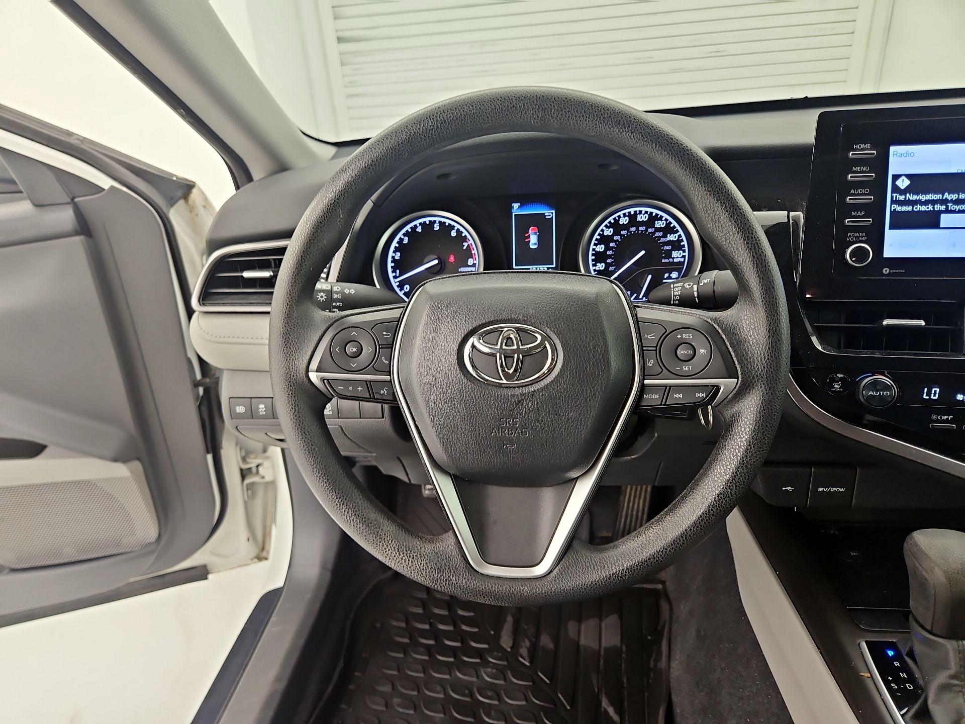 Thumbnail: 2023 Toyota Camry - 10