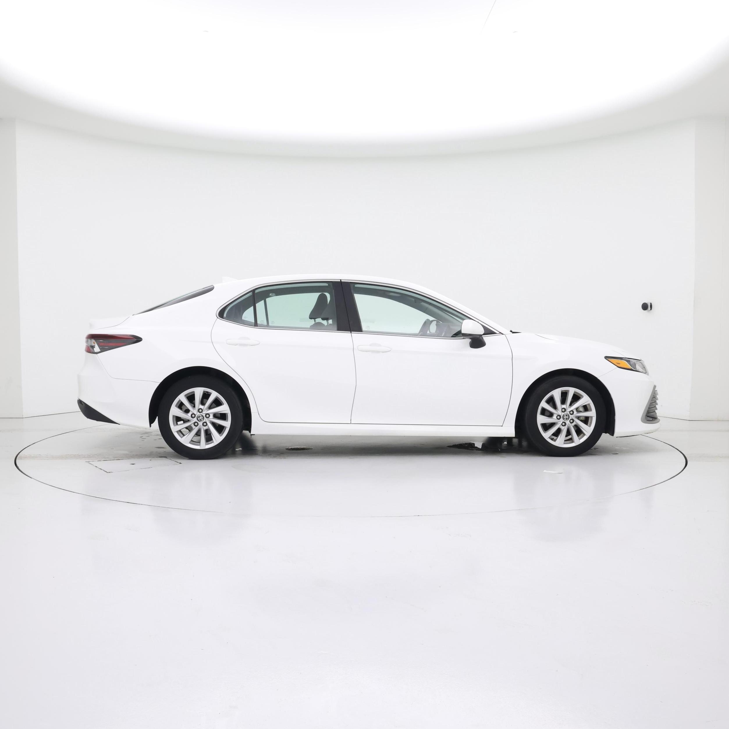 Thumbnail: 2023 Toyota Camry - 7