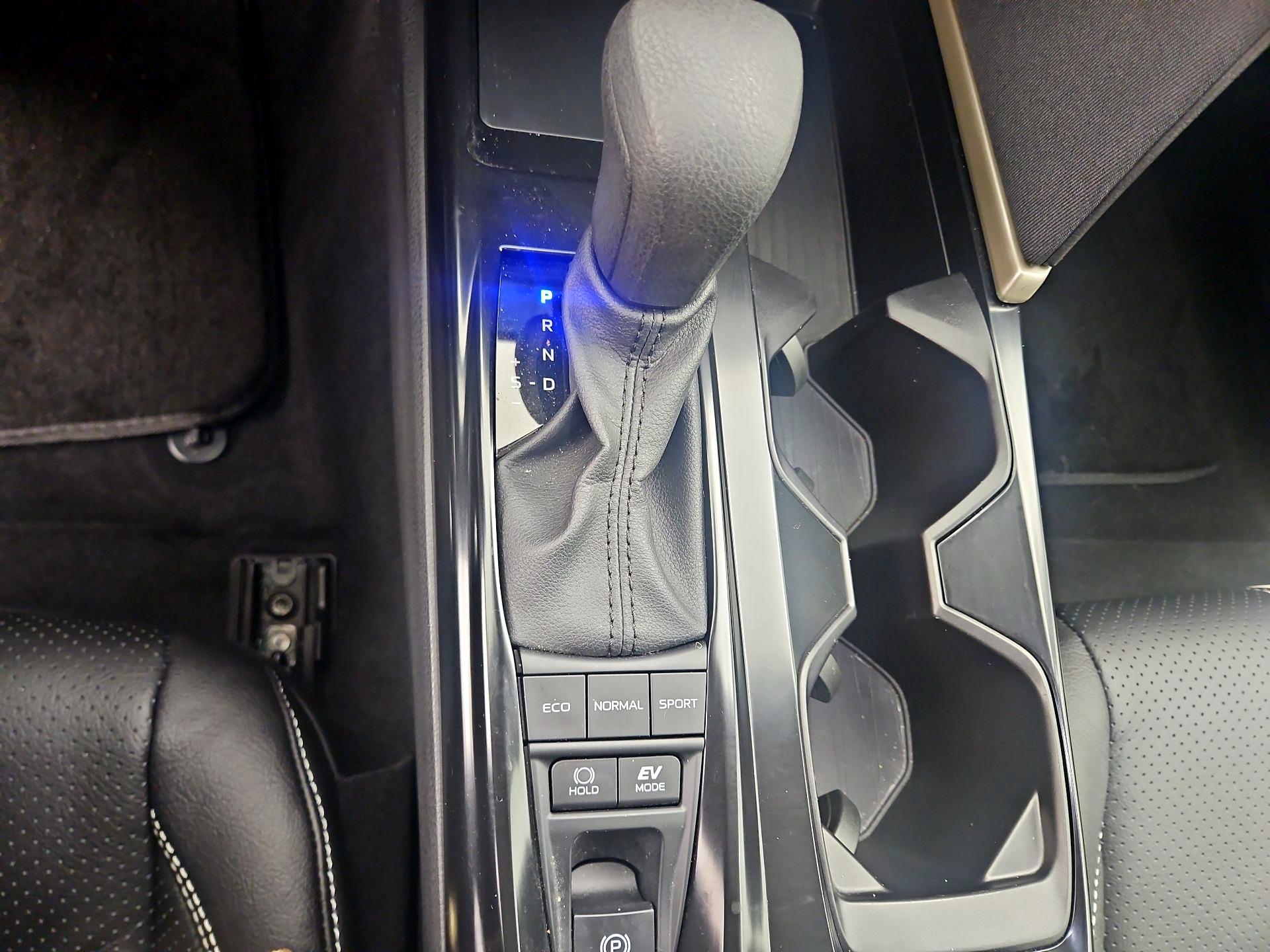 Thumbnail: 2025 Toyota Camry - 17