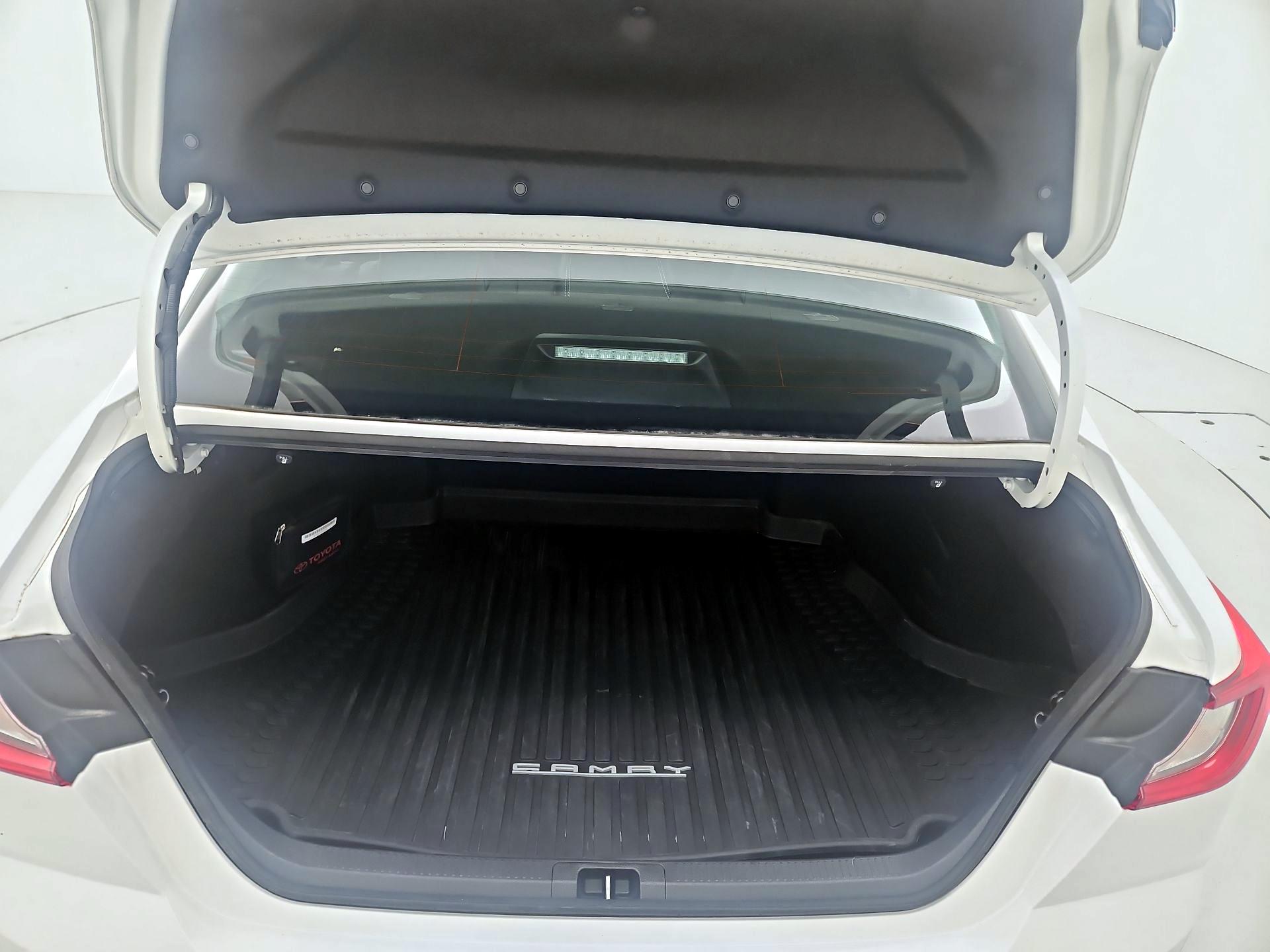 Thumbnail: 2025 Toyota Camry - 20