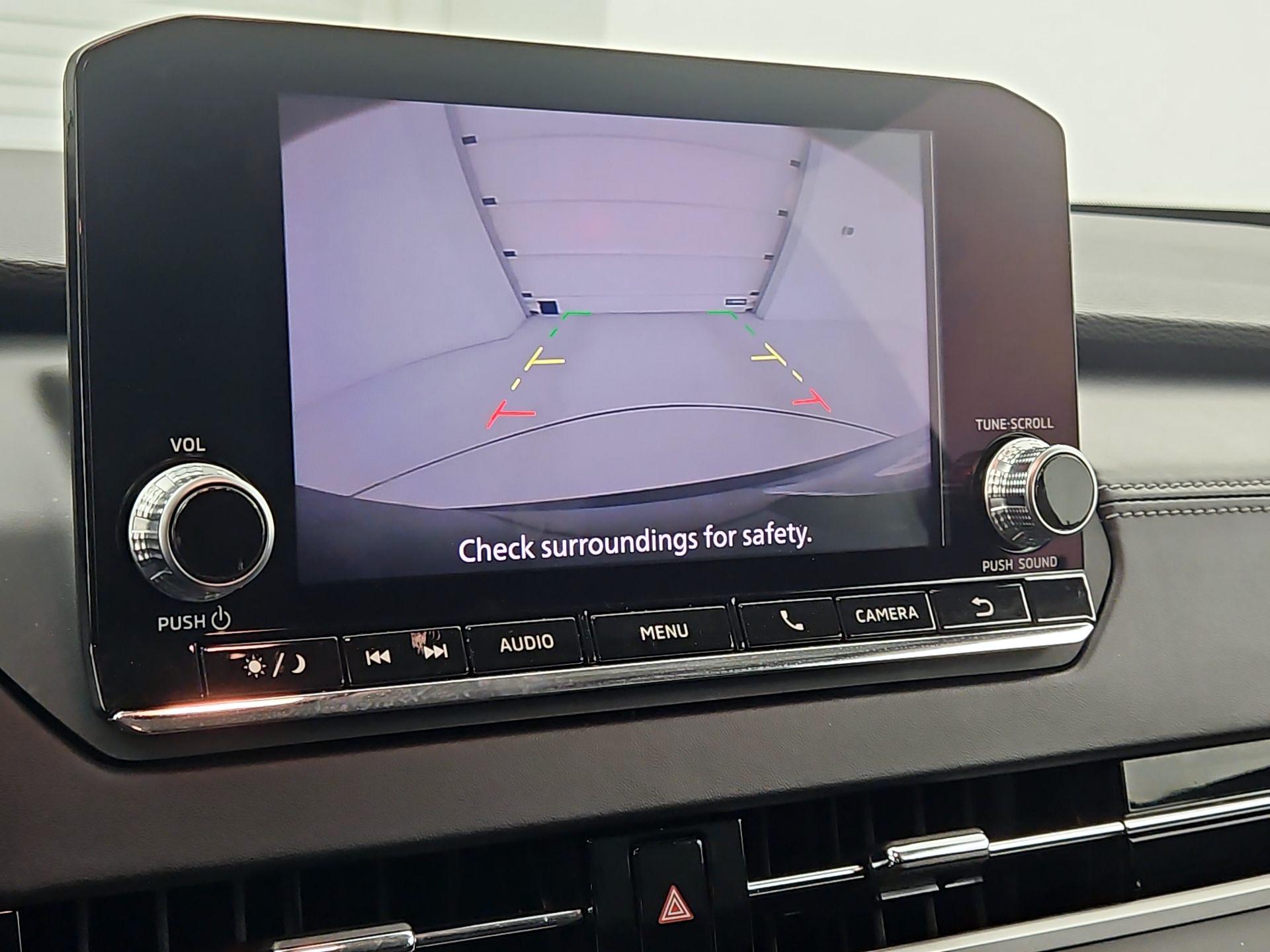 Thumbnail: 2022 Mitsubishi Outlander - 14