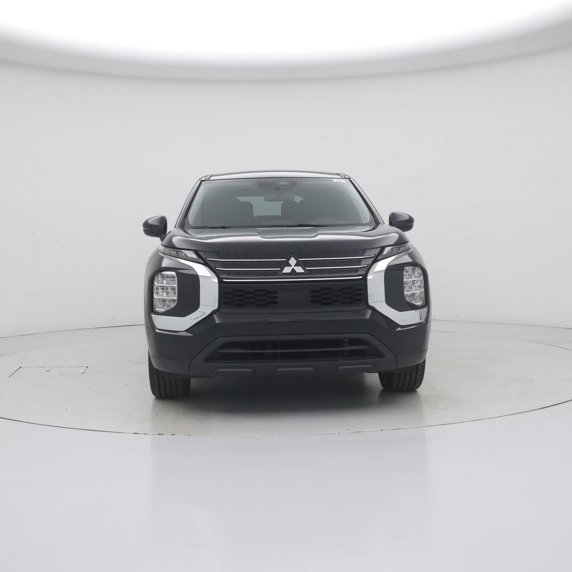 Thumbnail: 2022 Mitsubishi Outlander - 5