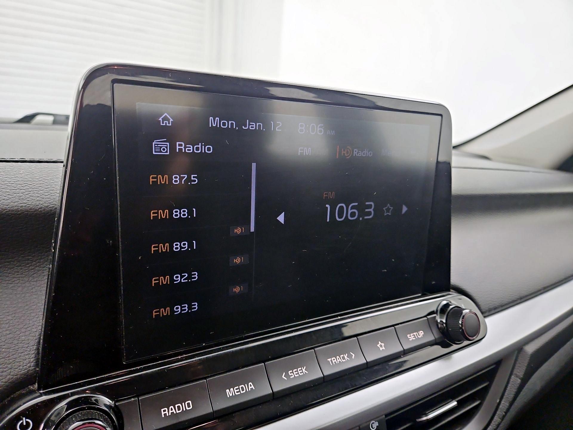 Thumbnail: 2024 Kia Forte - 15