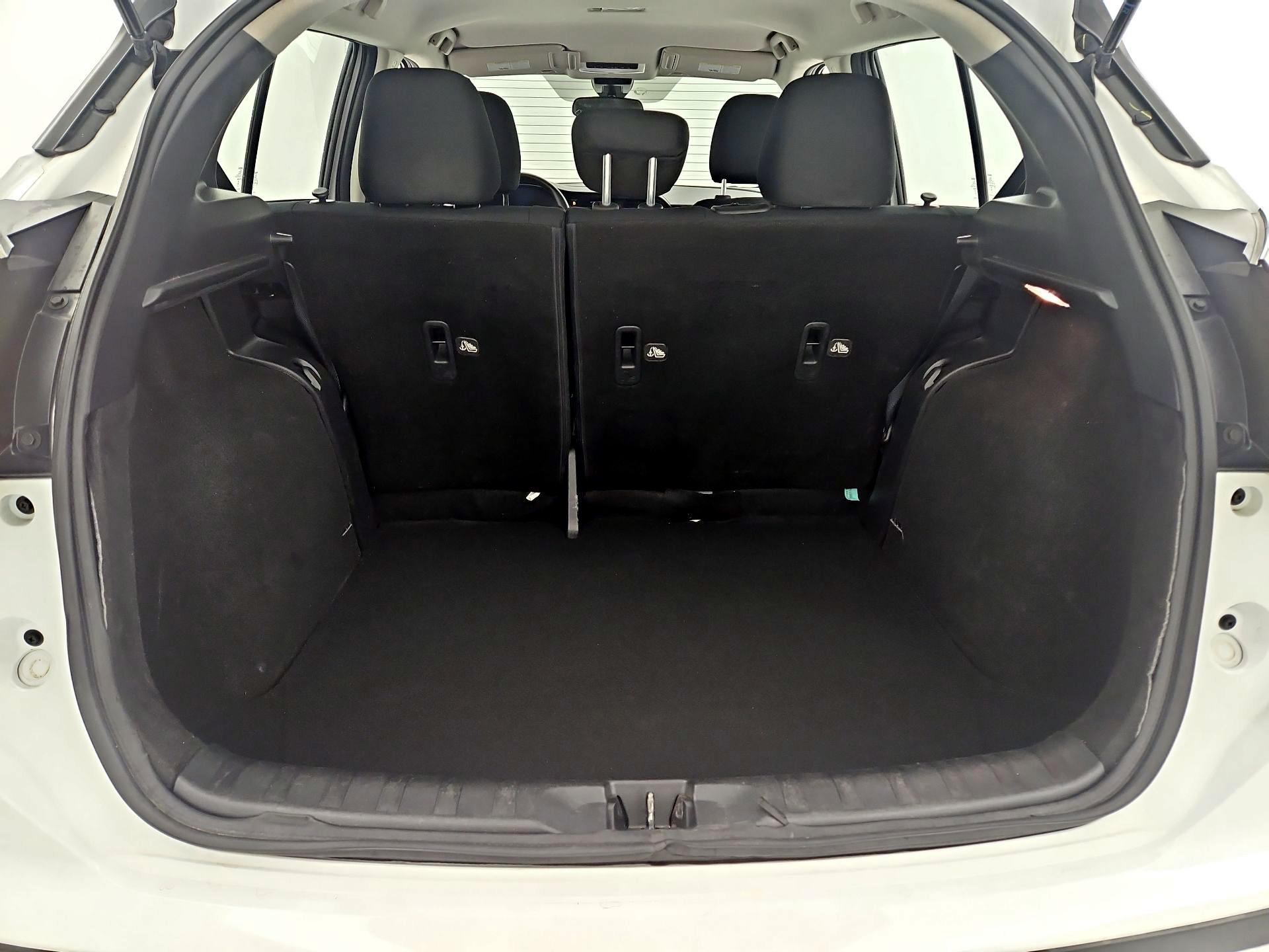 Thumbnail: 2023 Nissan Kicks - 20