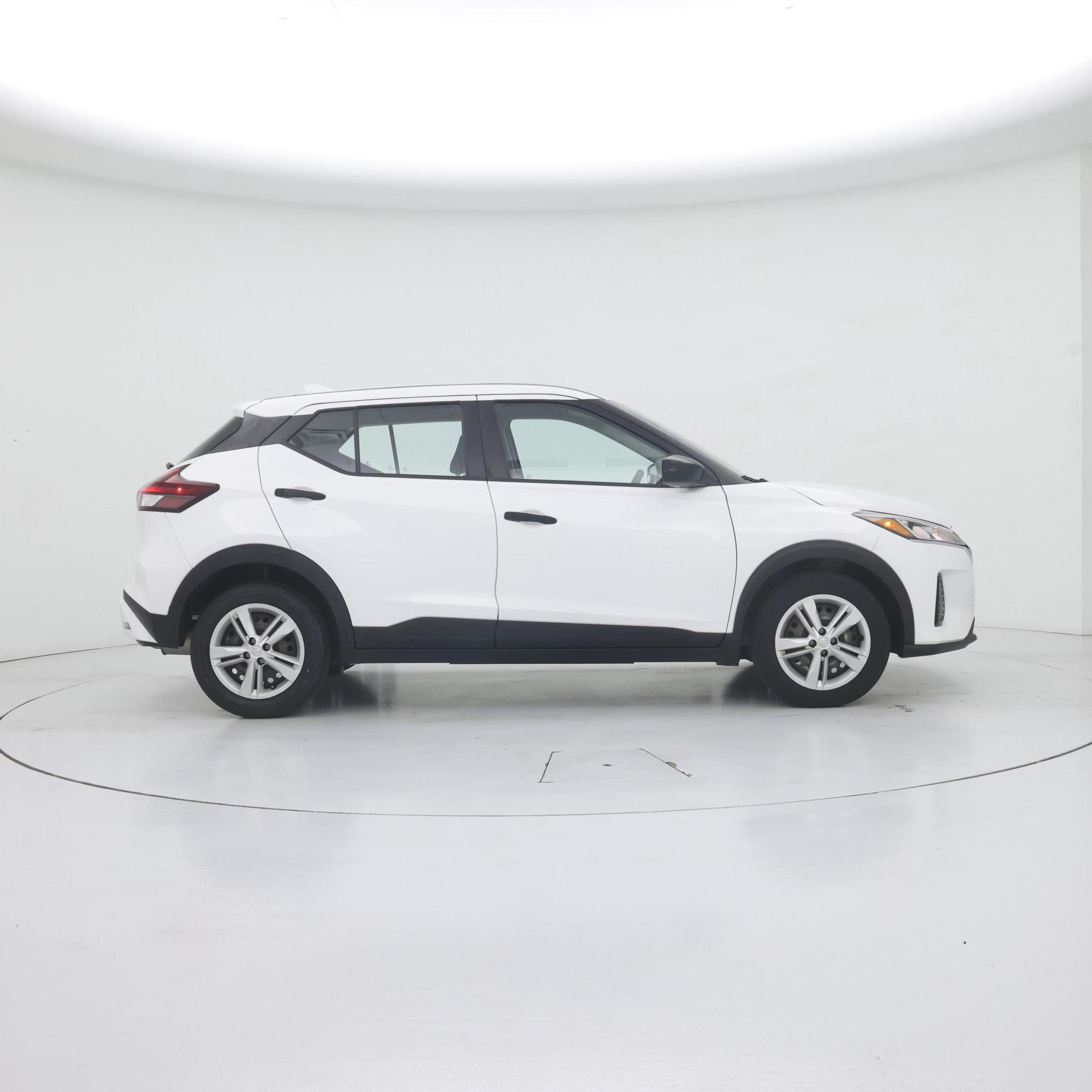 Thumbnail: 2023 Nissan Kicks - 7