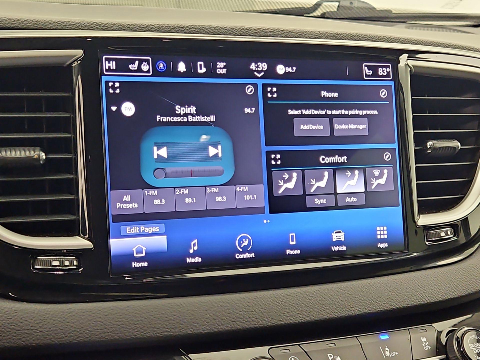 Thumbnail: 2024 Chrysler Pacifica - 15