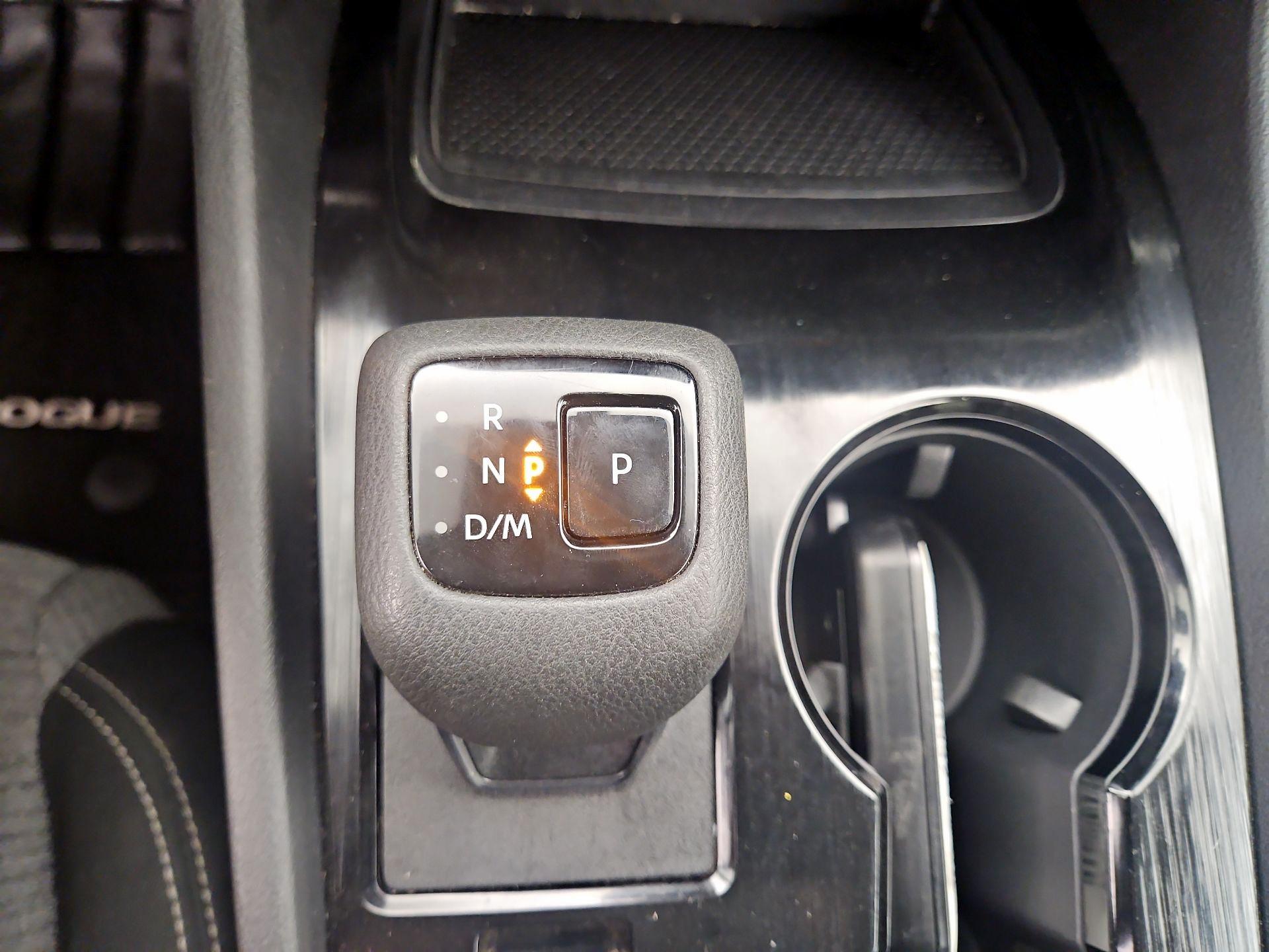 Thumbnail: 2023 Nissan Rogue - 17