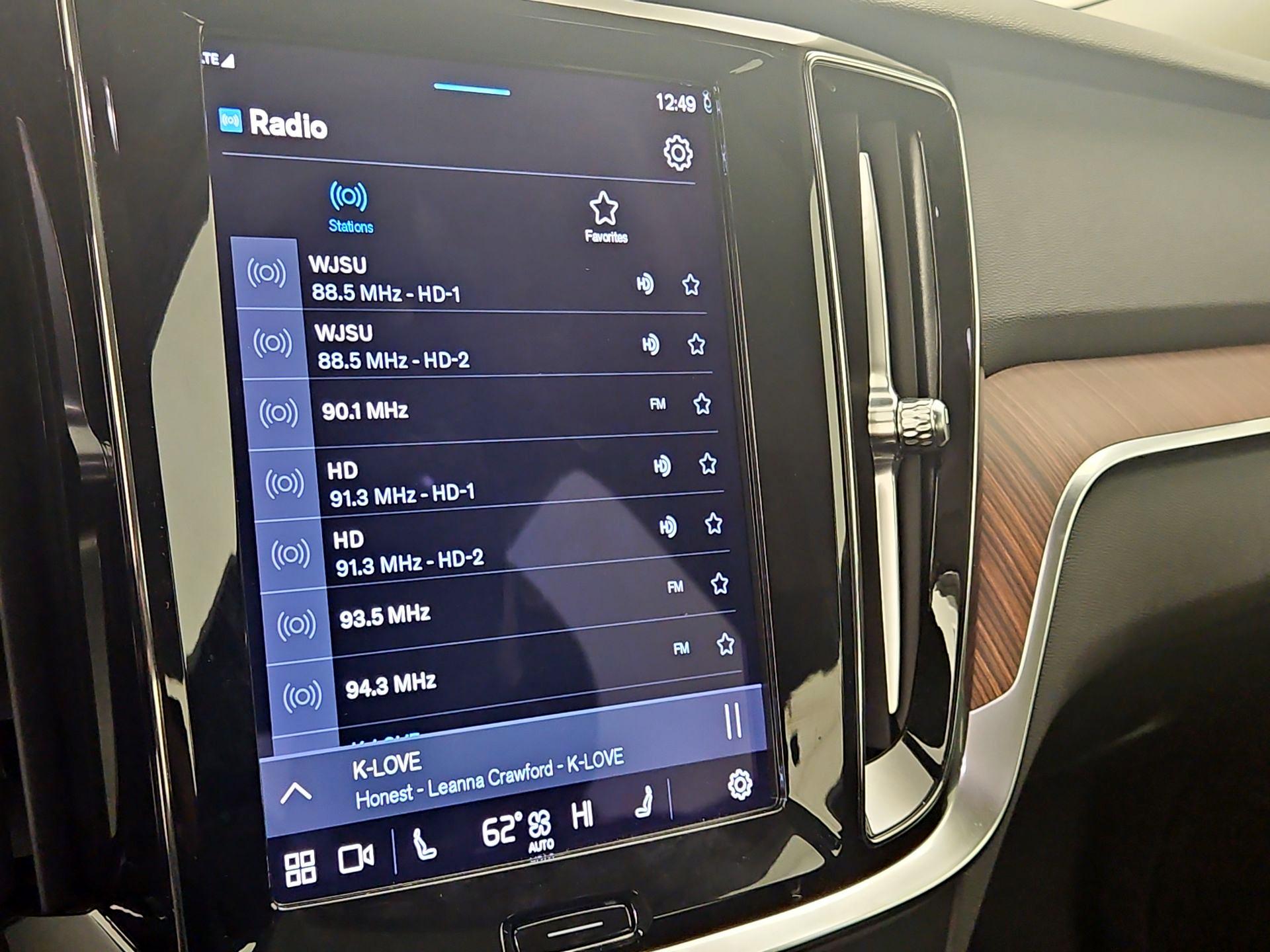 Thumbnail: 2023 Volvo S60 - 15