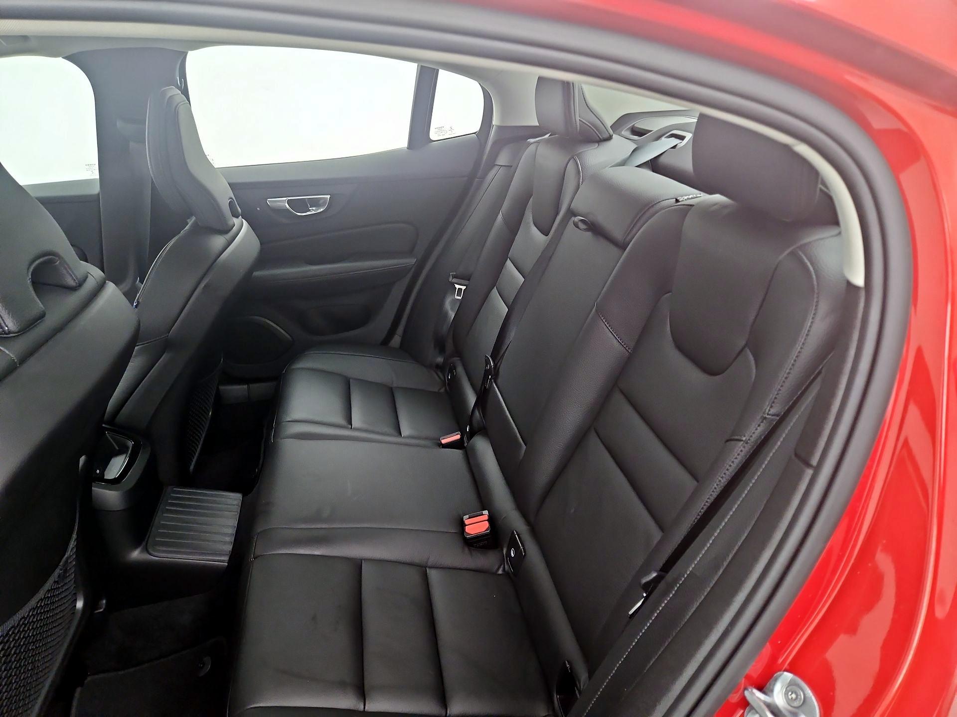 Thumbnail: 2023 Volvo S60 - 20