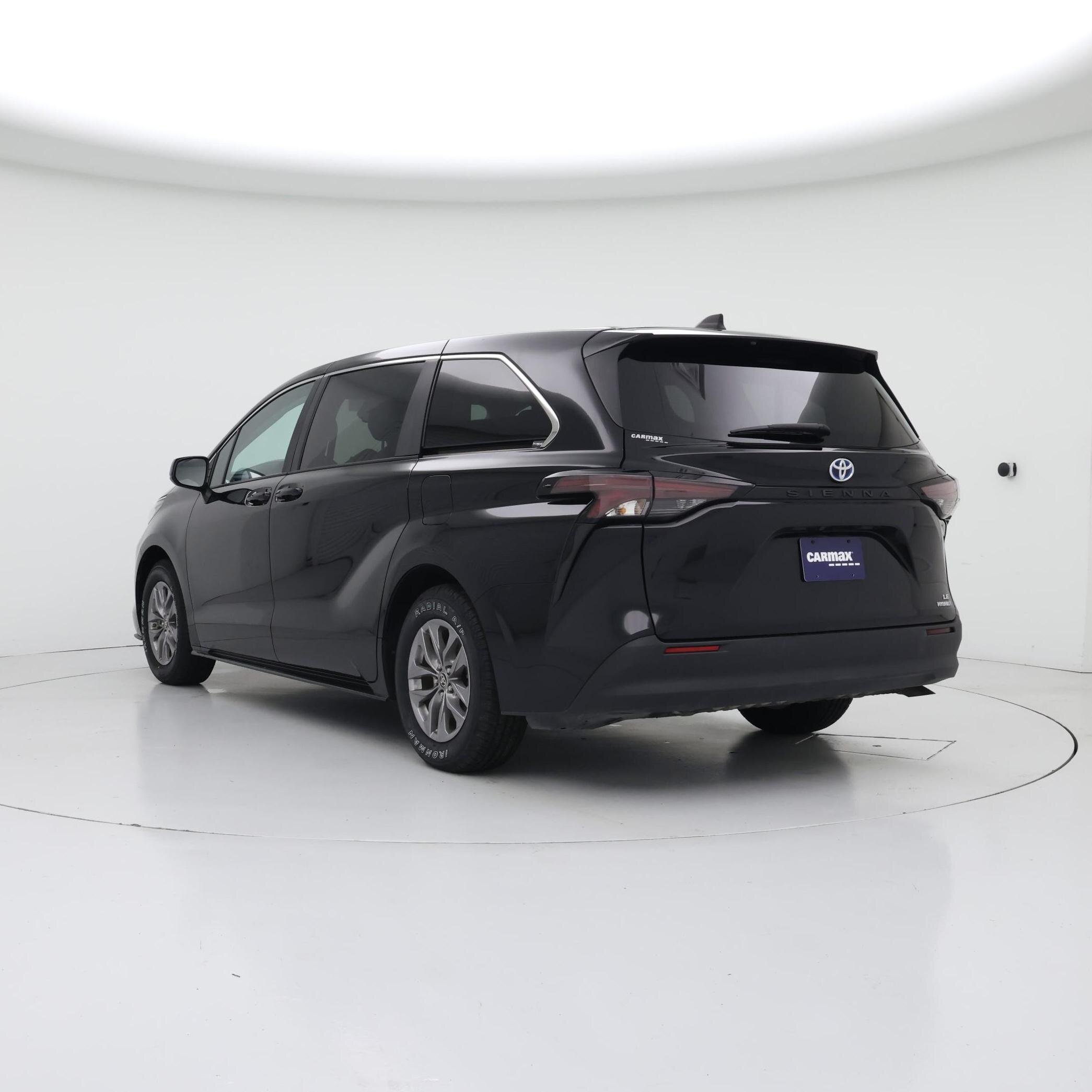 Thumbnail: 2024 Toyota Sienna - 2
