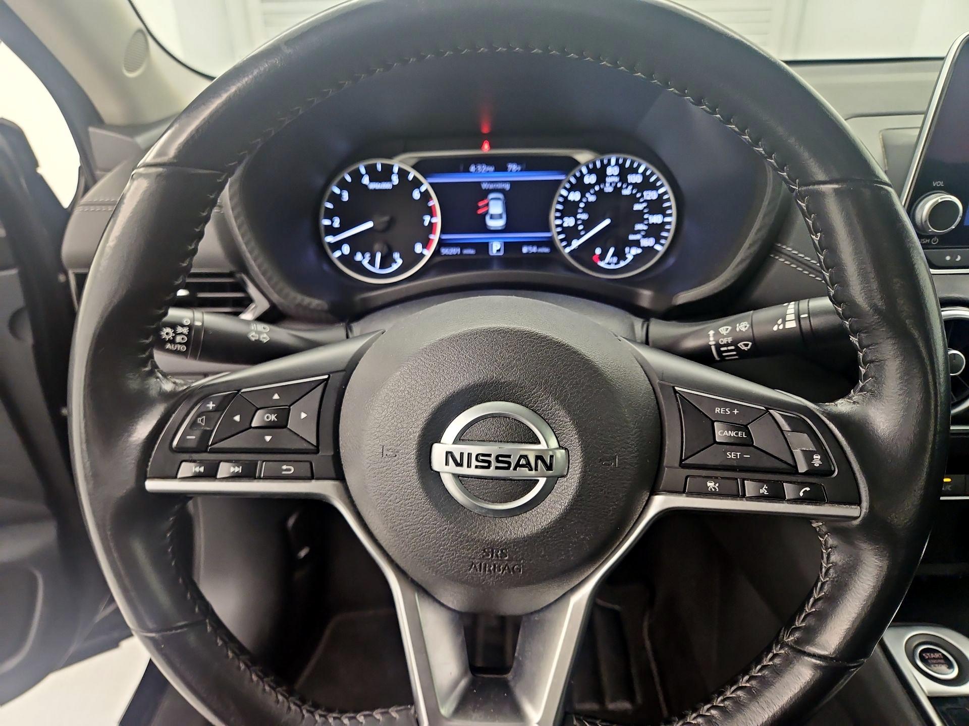 Thumbnail: 2023 Nissan Sentra - 10