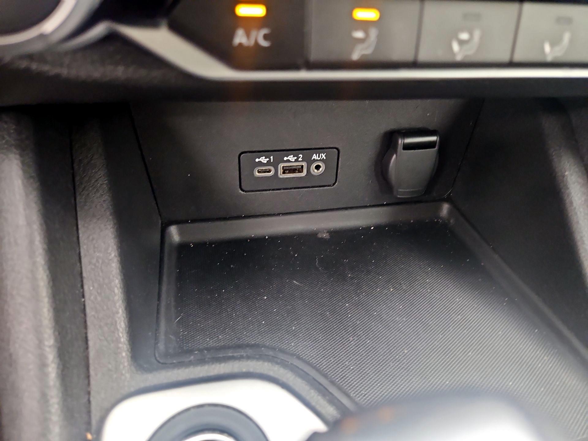 Thumbnail: 2023 Nissan Sentra - 18