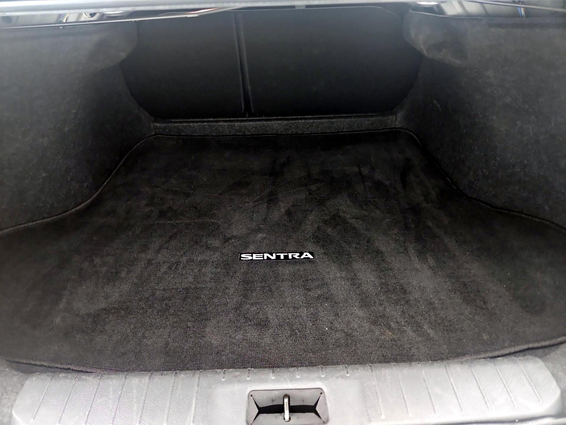 Thumbnail: 2023 Nissan Sentra - 20