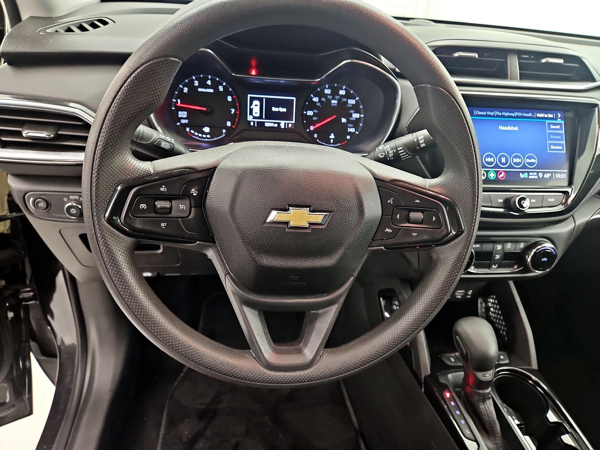 Thumbnail: 2023 Chevrolet TrailBlazer - 10