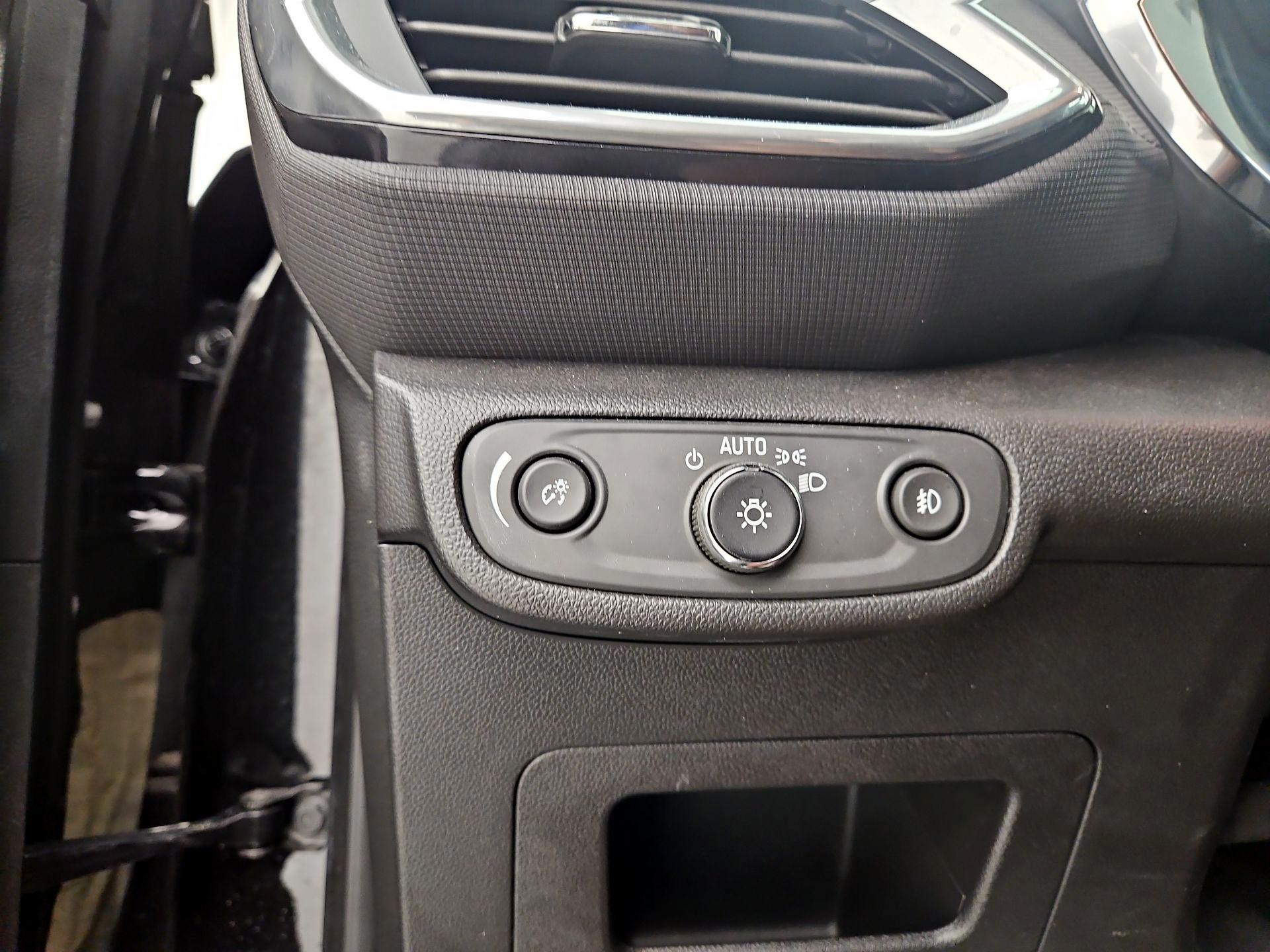 Thumbnail: 2023 Chevrolet TrailBlazer - 13