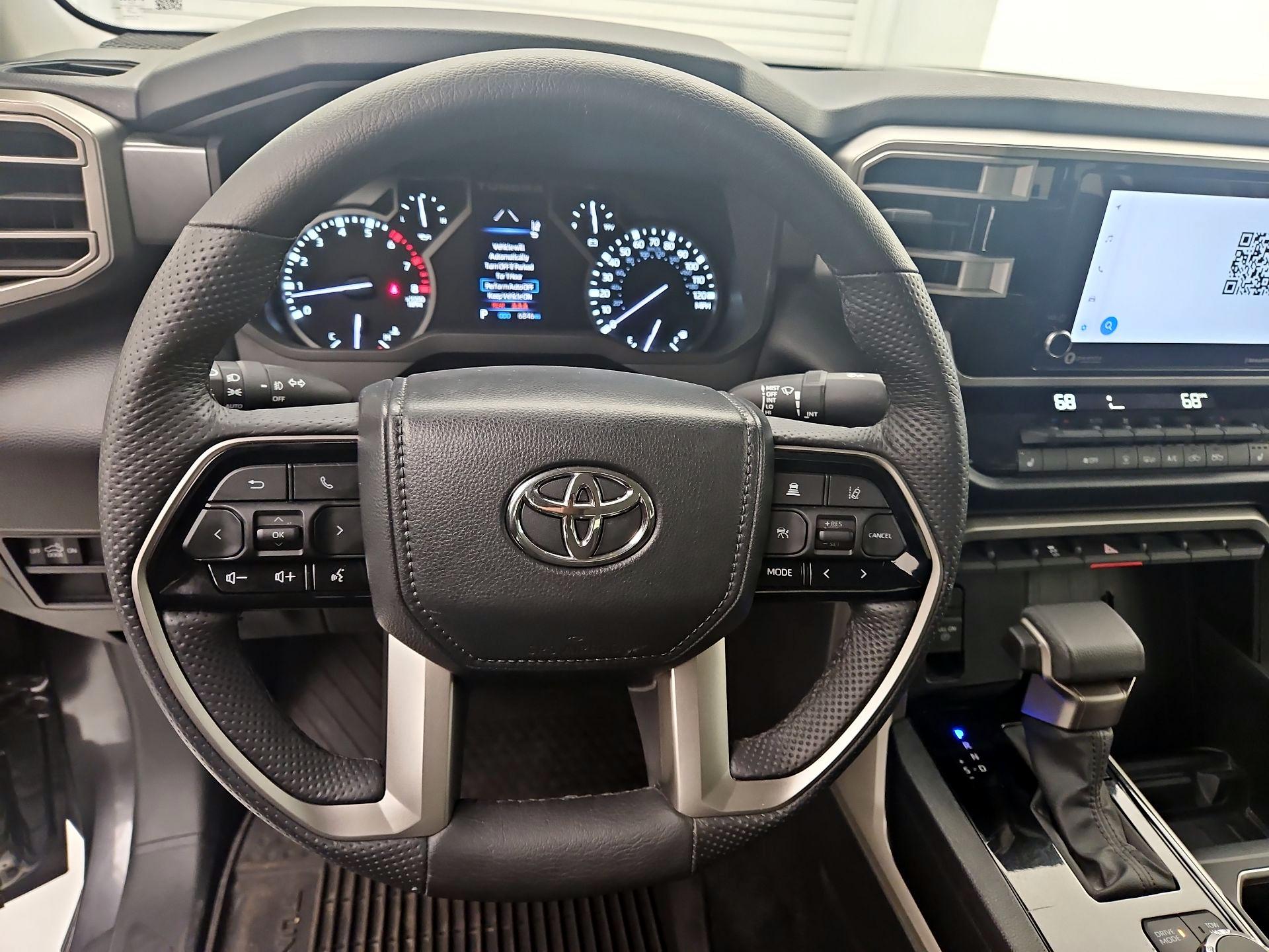 Thumbnail: 2024 Toyota Tundra - 10