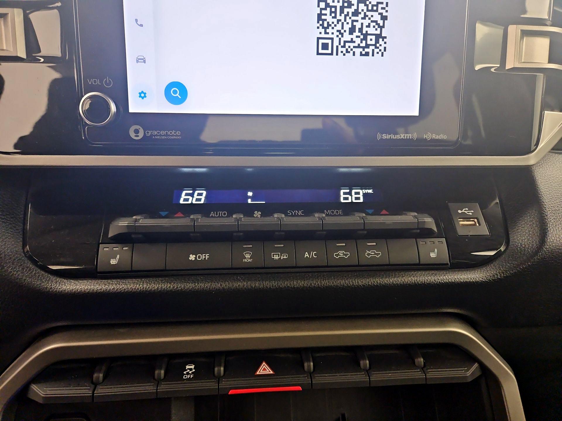 Thumbnail: 2024 Toyota Tundra - 16